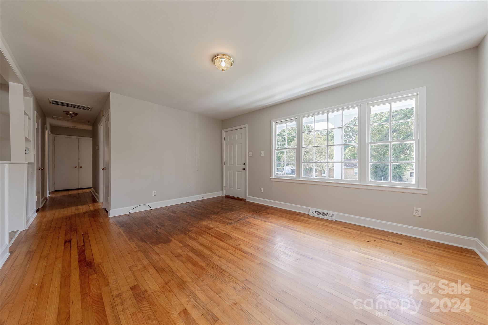 1310 Grovewood Drive