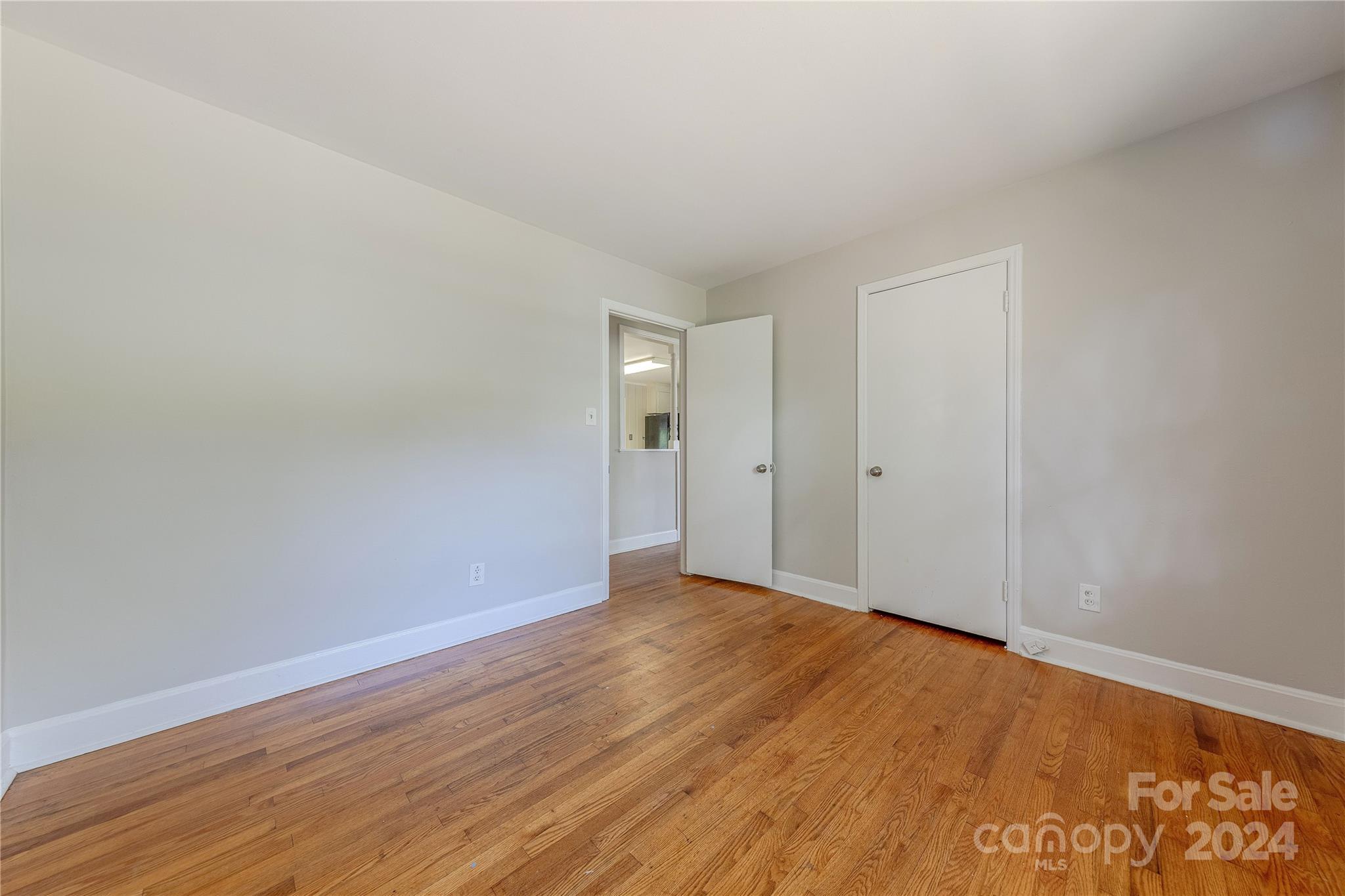 1513 Greenview Place