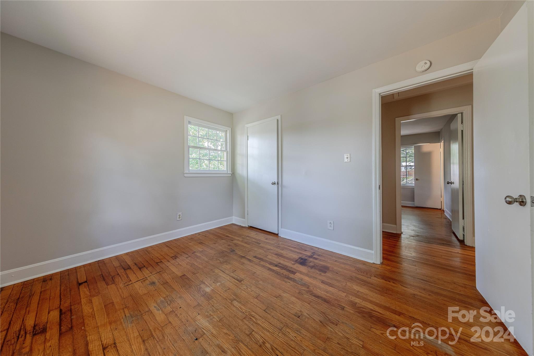 1513 Greenview Place