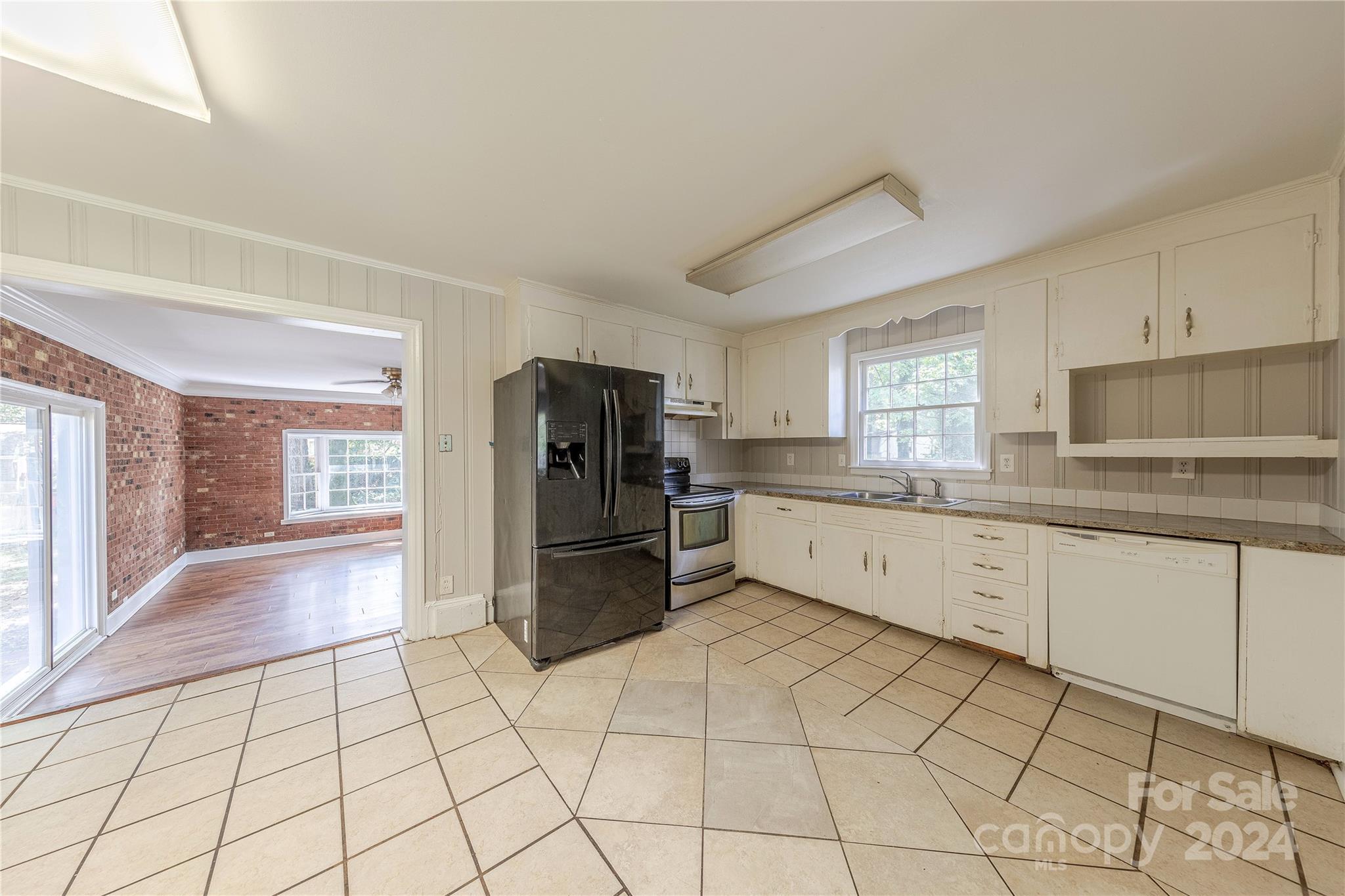 1513 Greenview Place