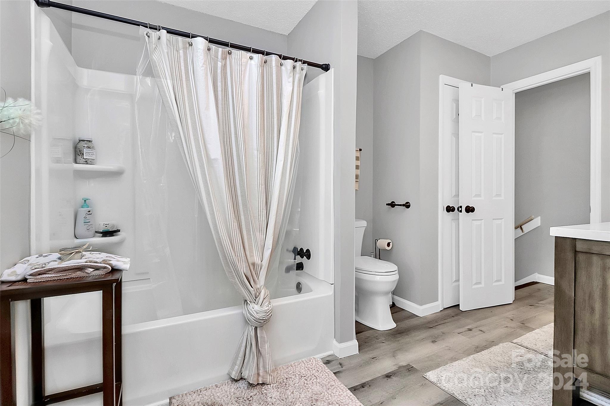 301 Red Roan Place