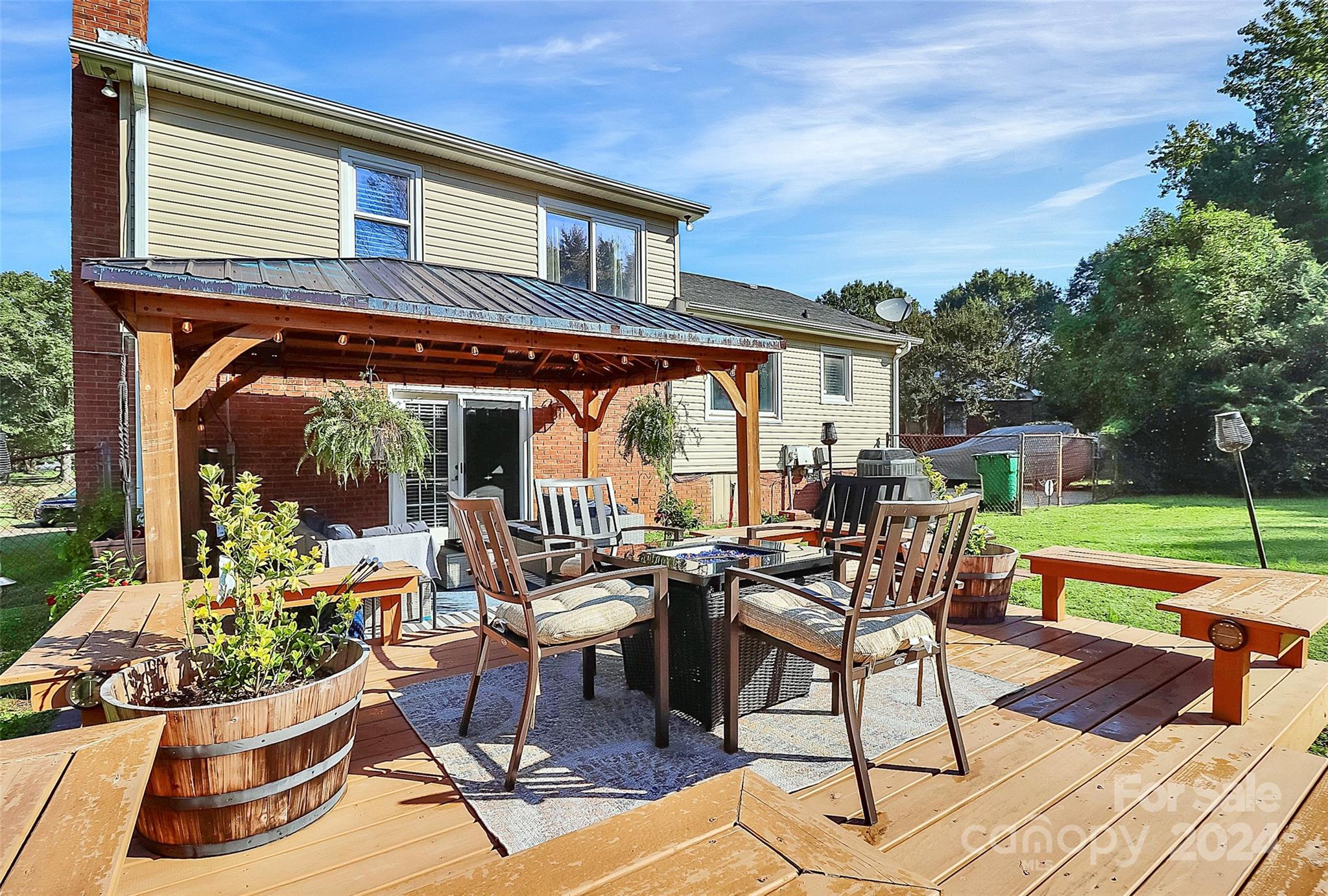 301 Red Roan Place