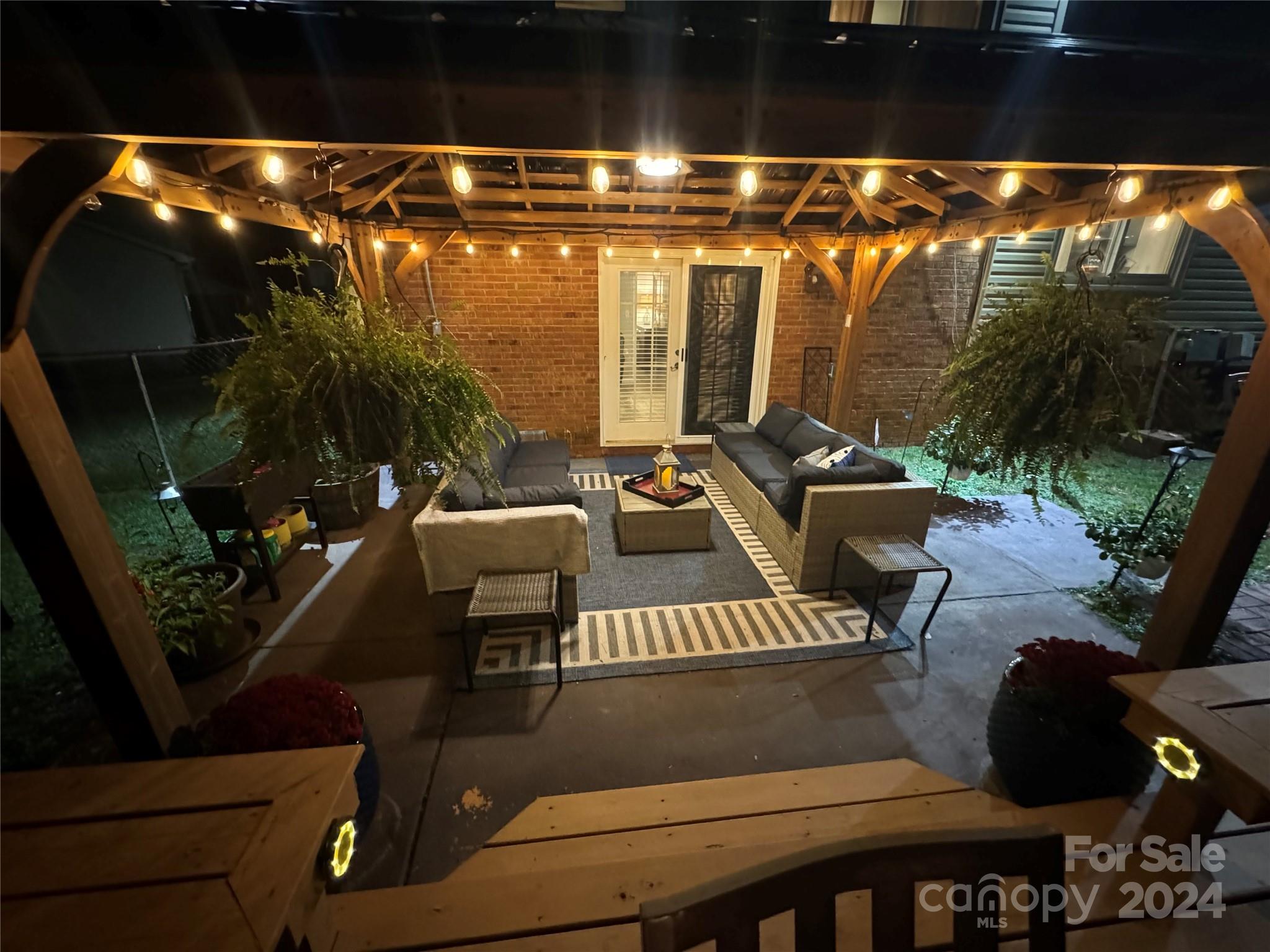 301 Red Roan Place