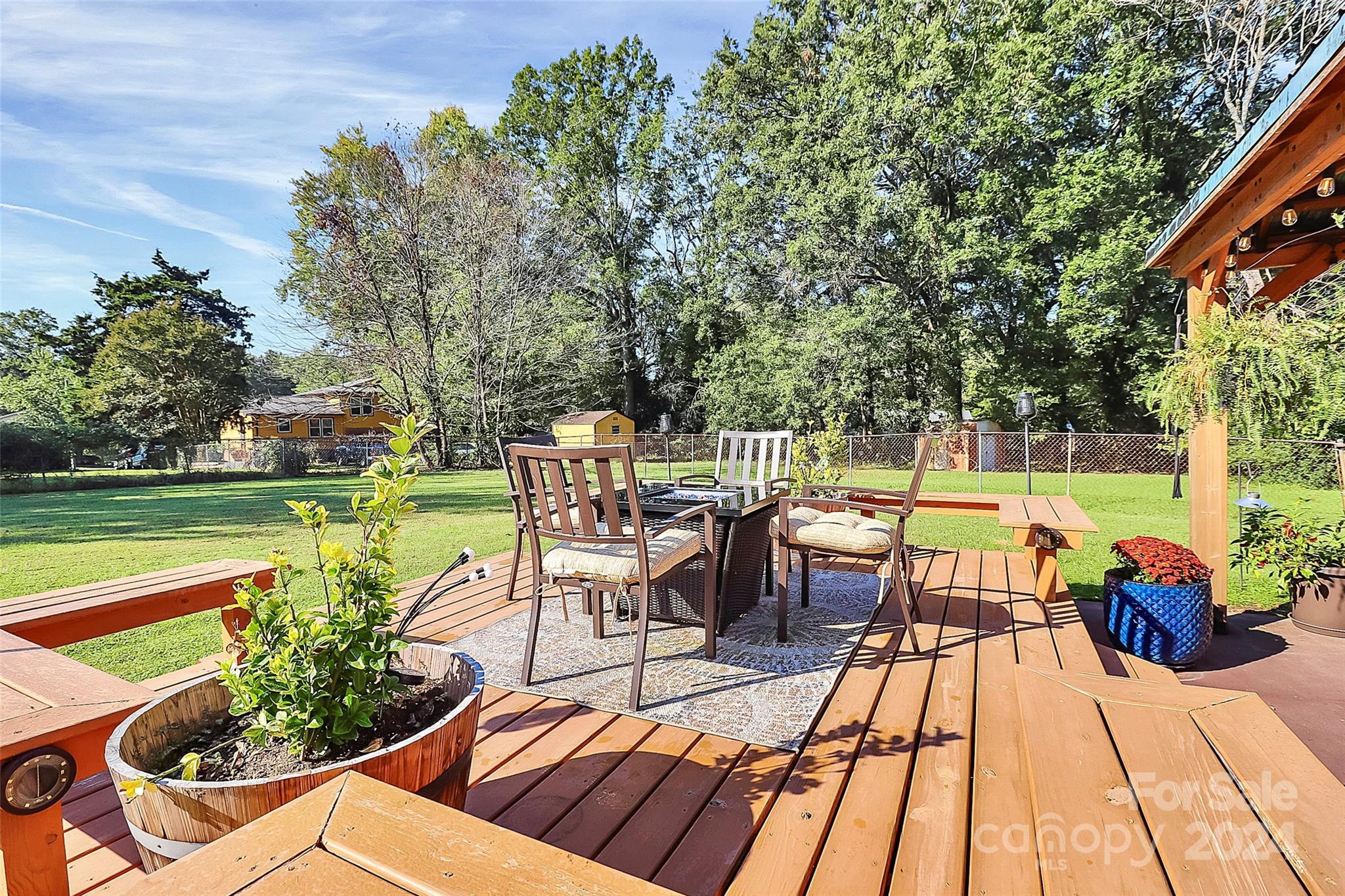 301 Red Roan Place