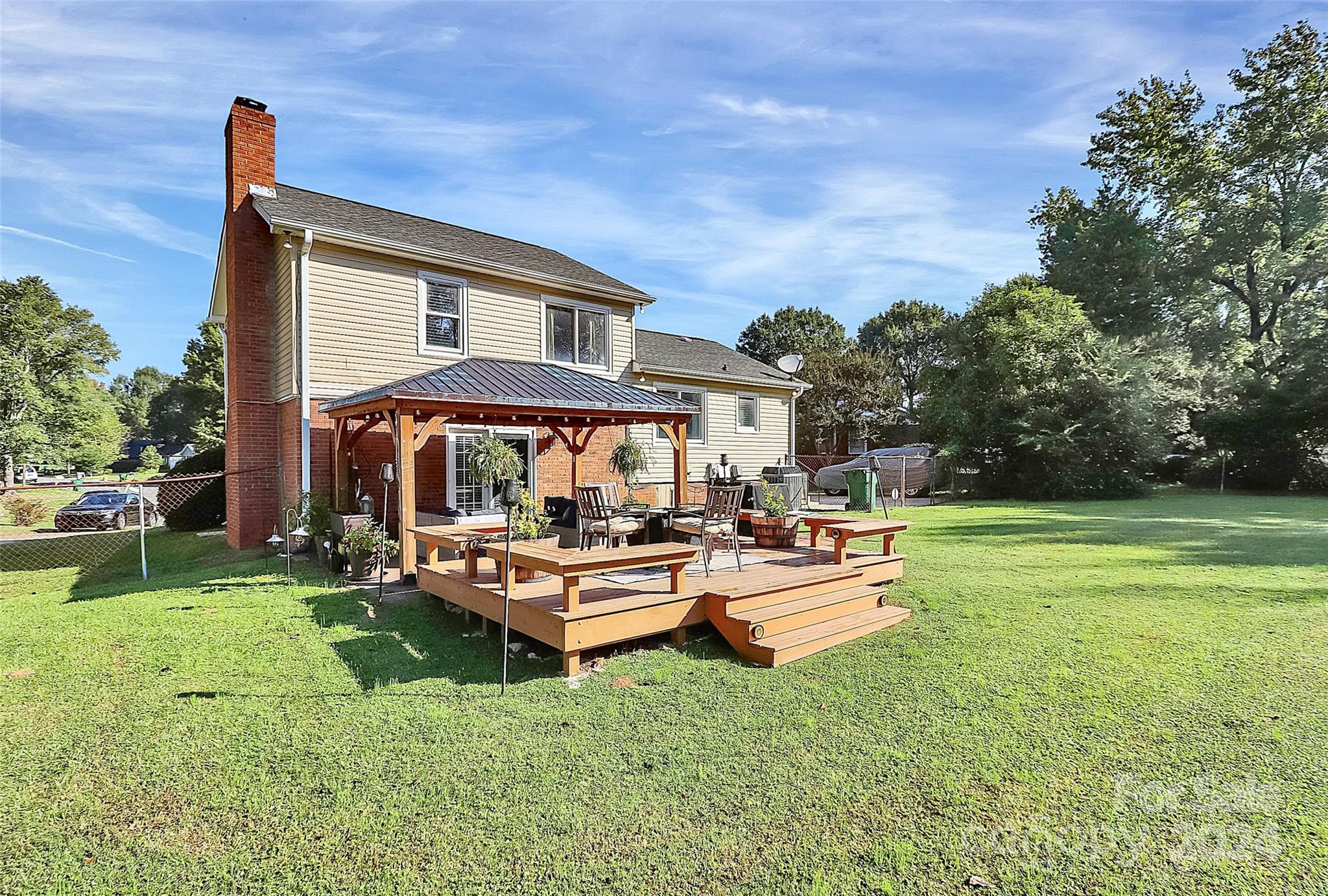 301 Red Roan Place