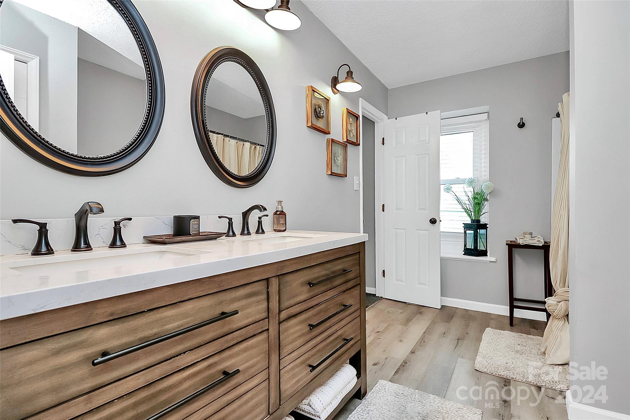 301 Red Roan Place