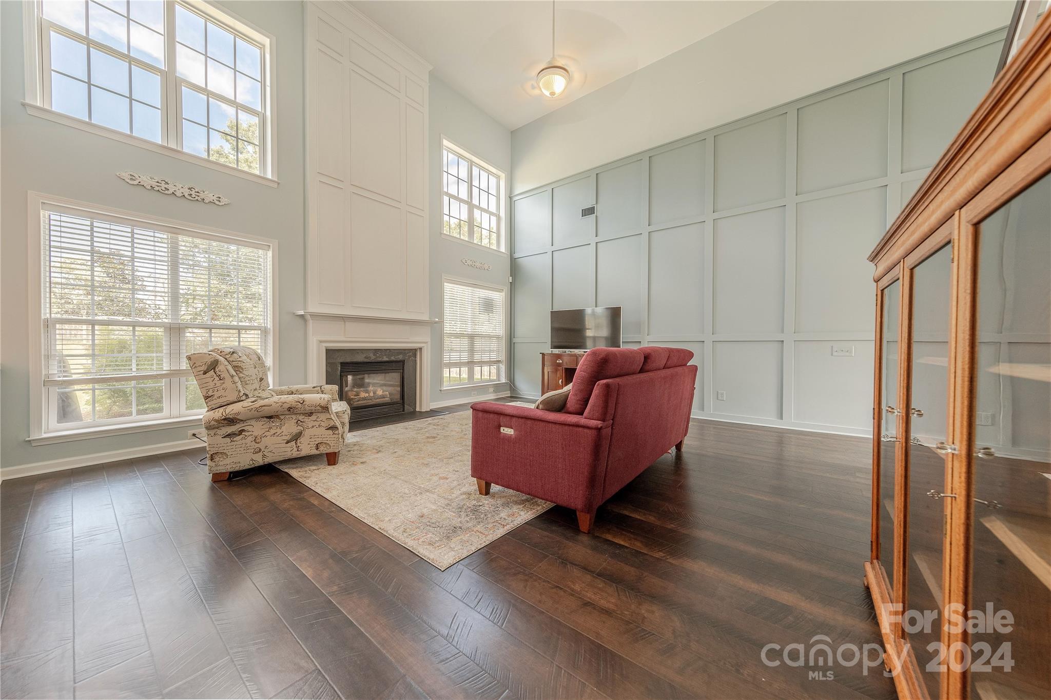 2422 Beacon Forest Drive