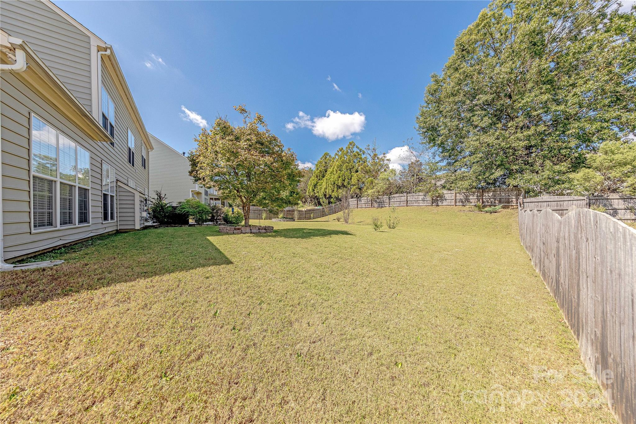 2422 Beacon Forest Drive