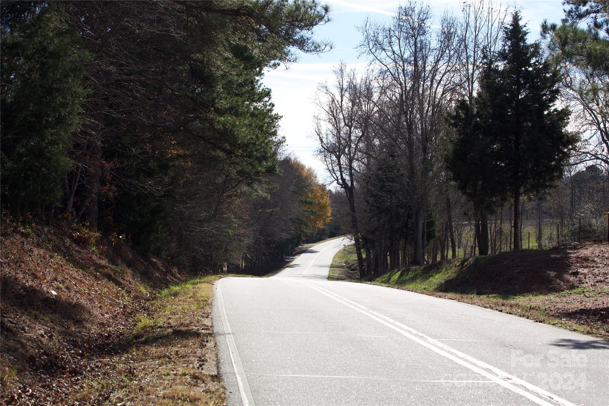 00 Deerwood Road