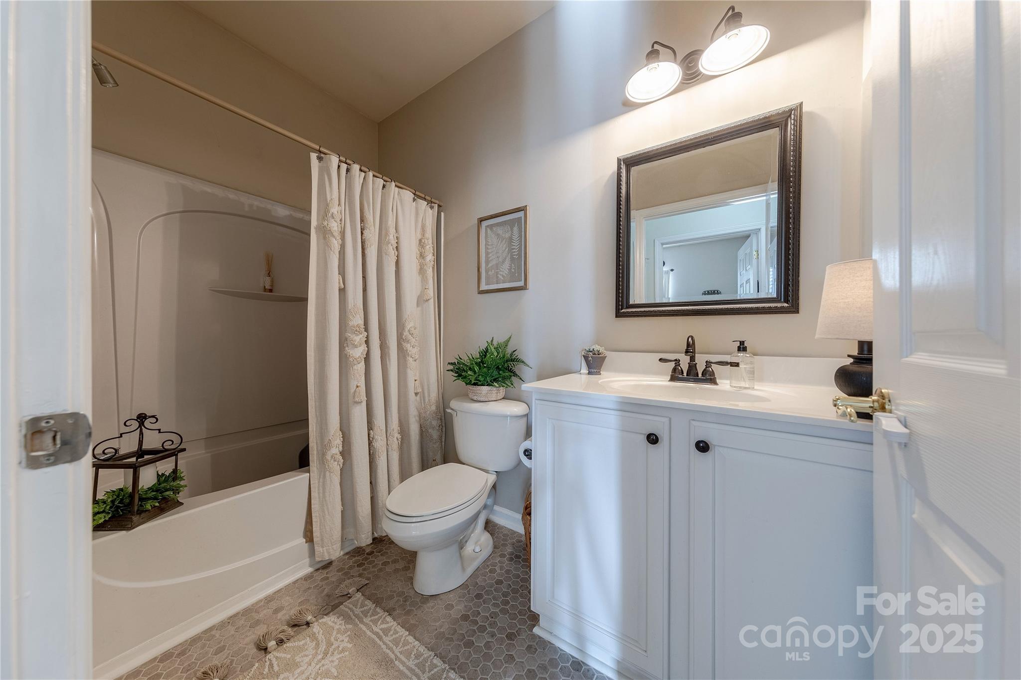 12117 Frogs Leap Court
