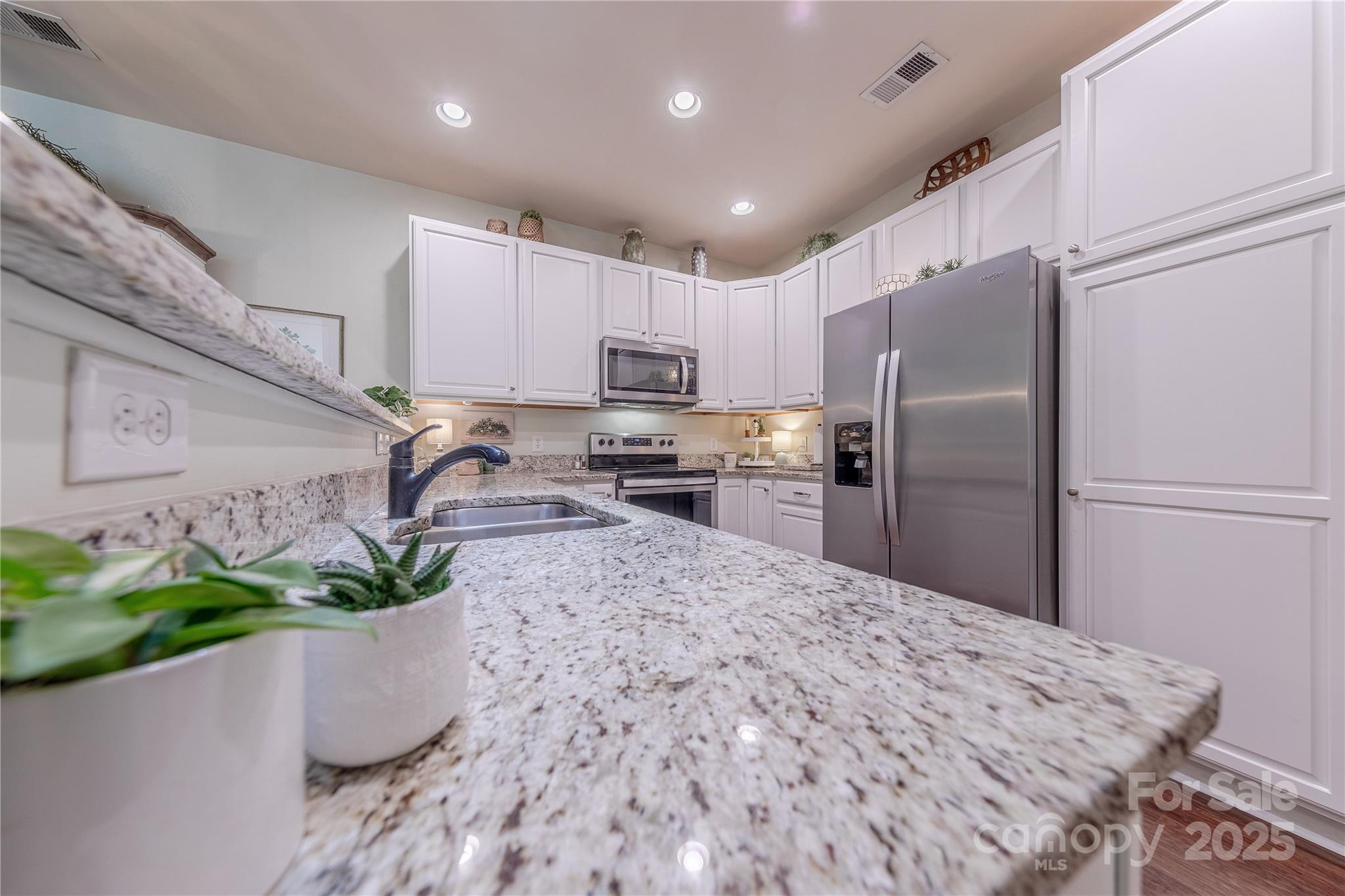 12117 Frogs Leap Court