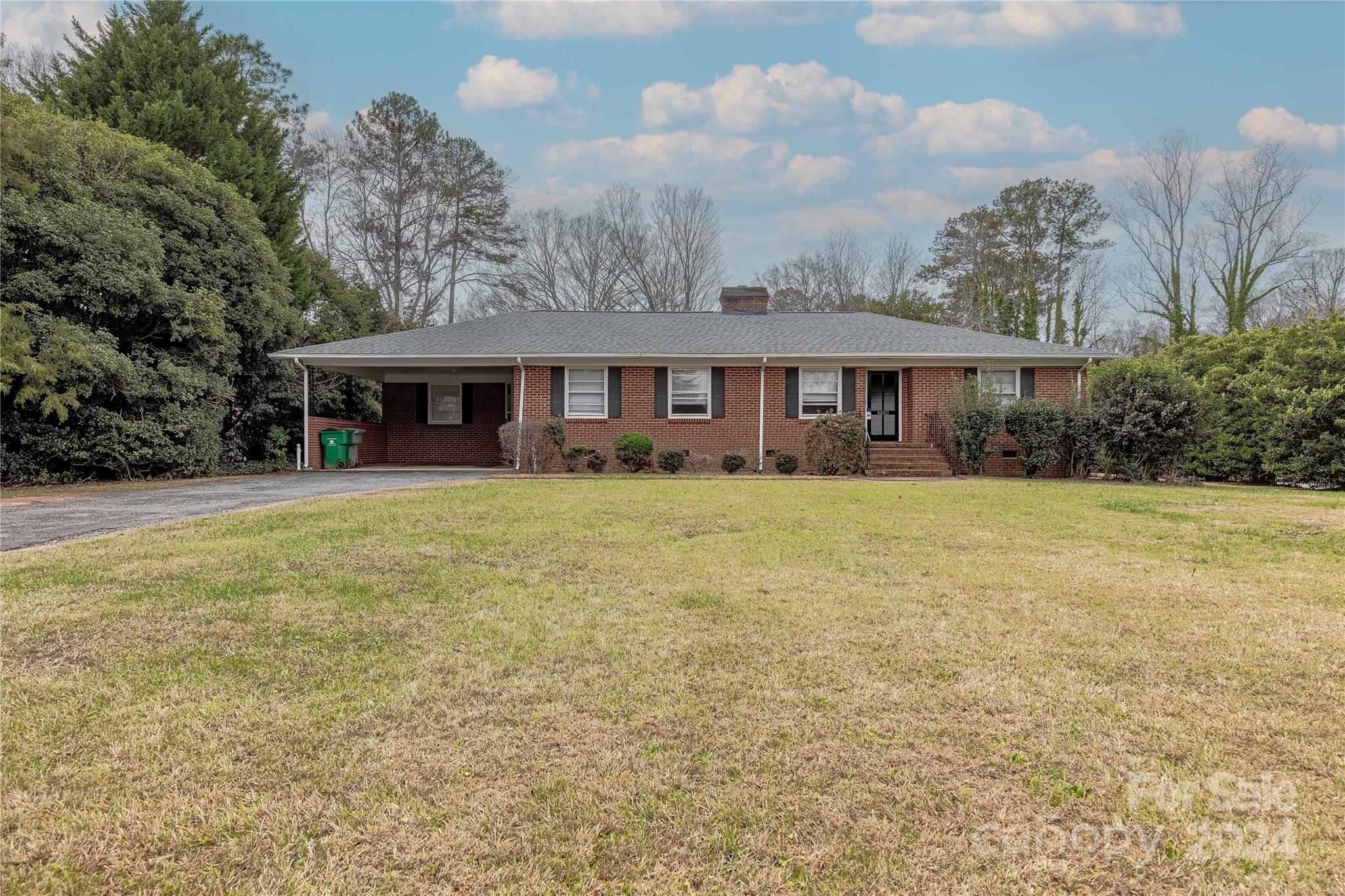 4620 Sharon View Road