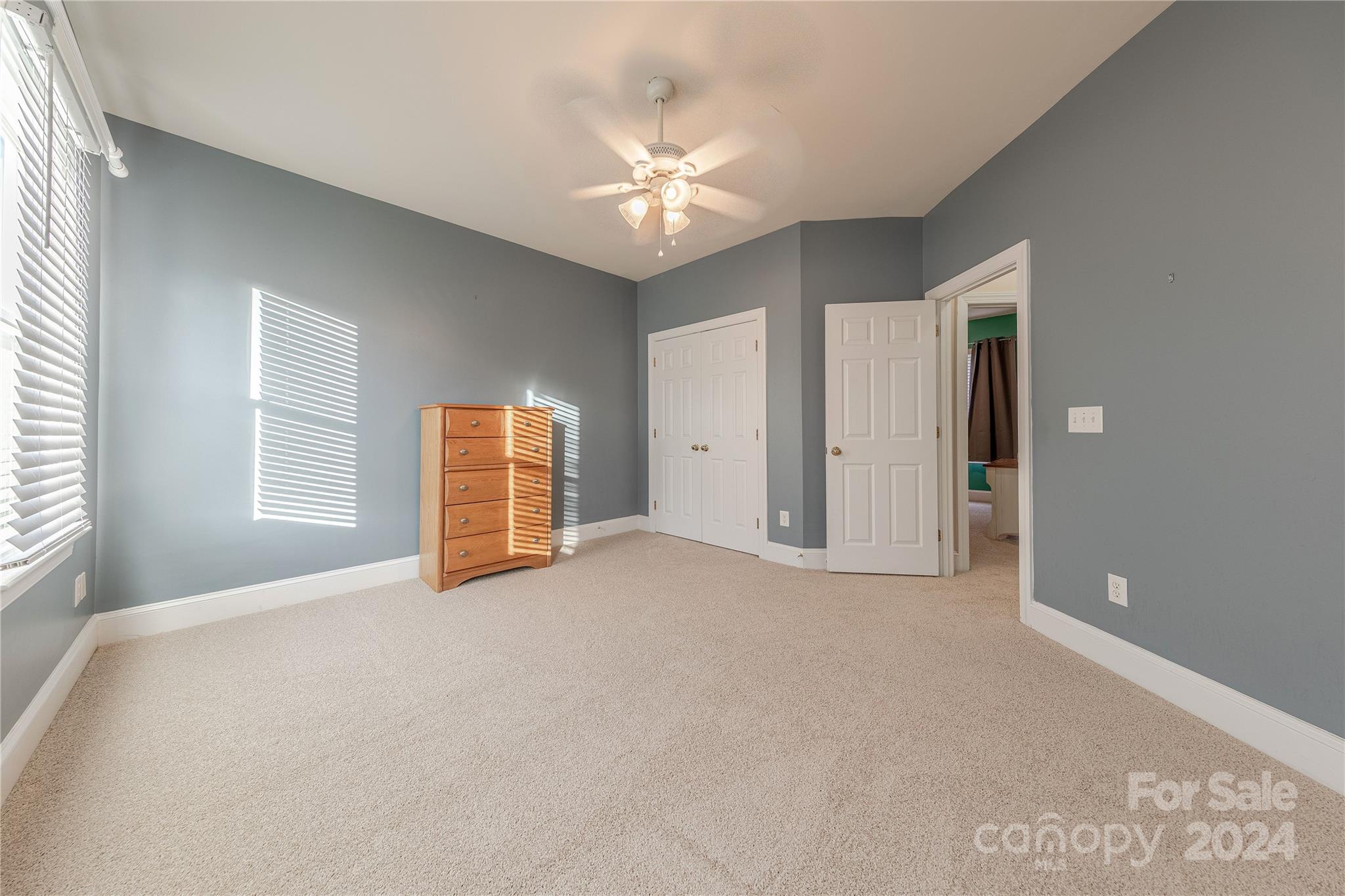 6906 Red Maple Drive