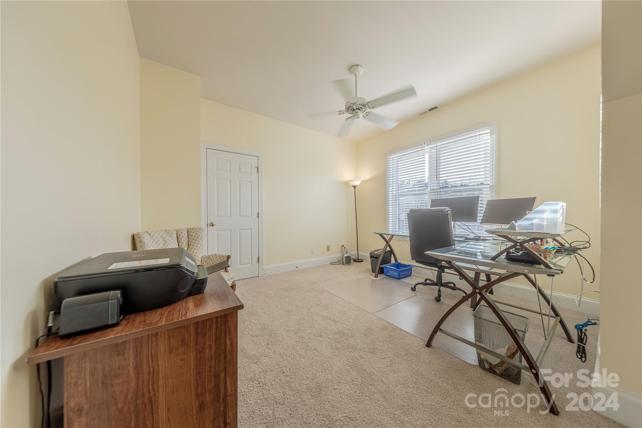 6906 Red Maple Drive