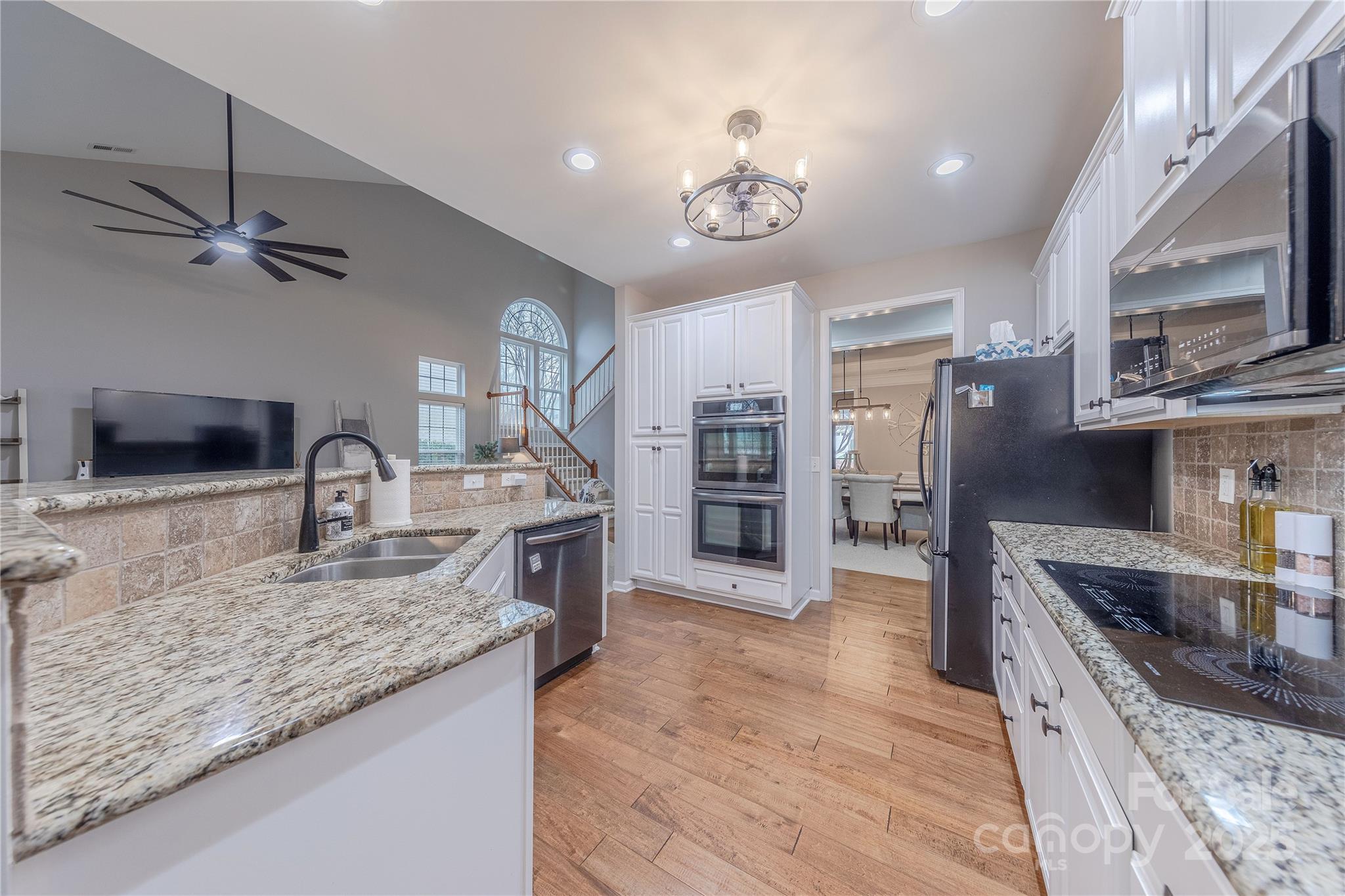 1160 Bontrager Trail