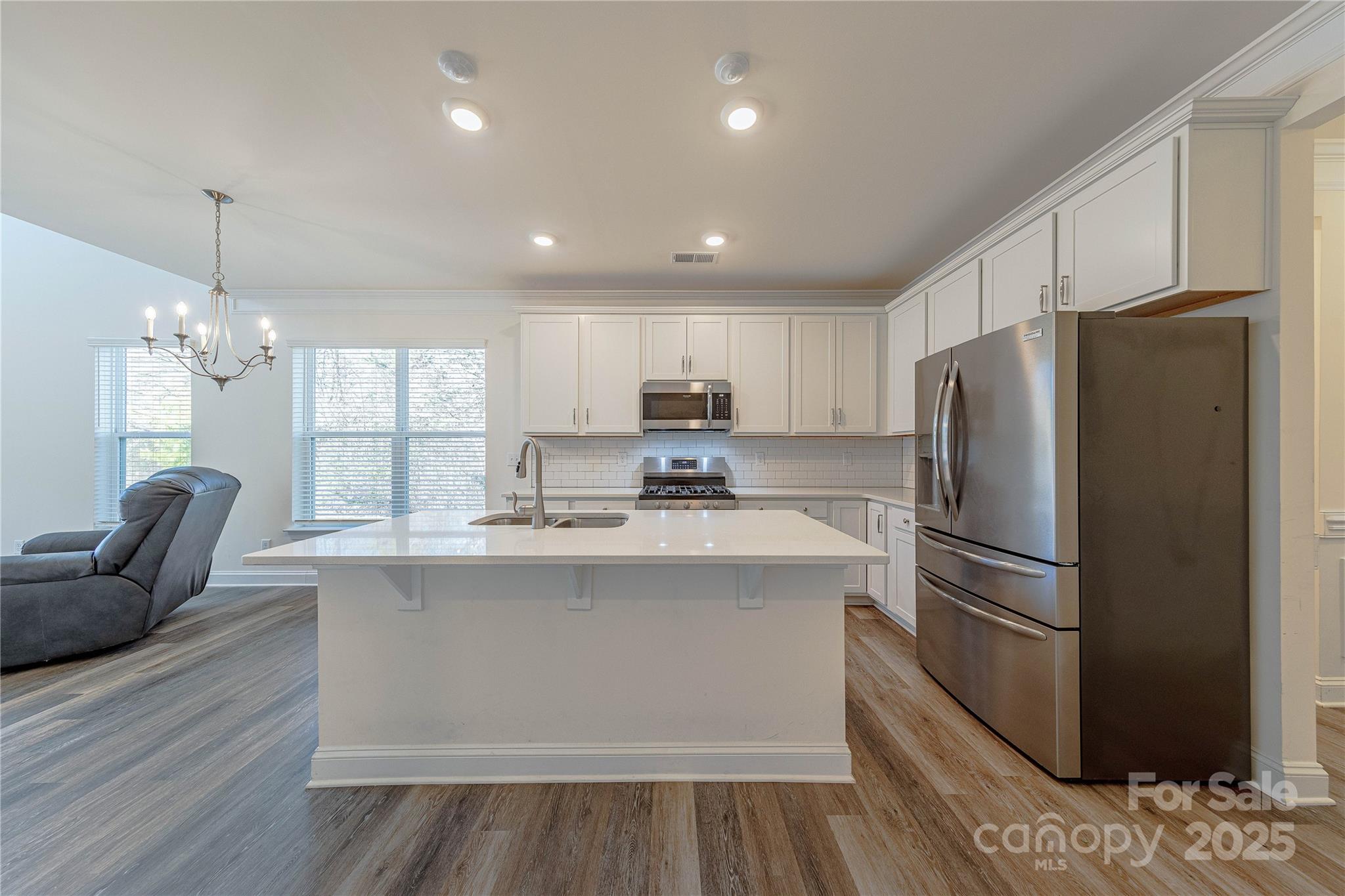 6806 Harris Bay Road