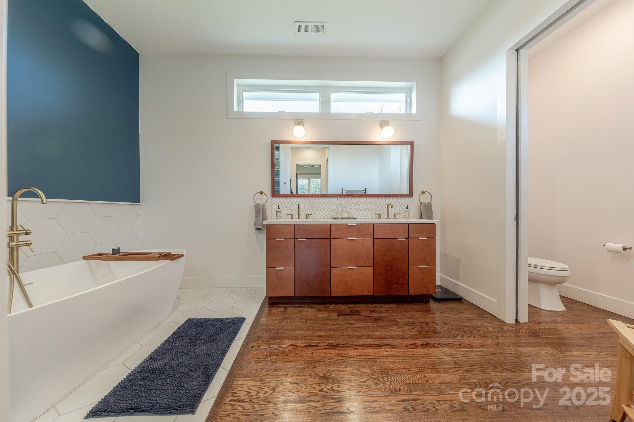6017 Rose Valley Drive