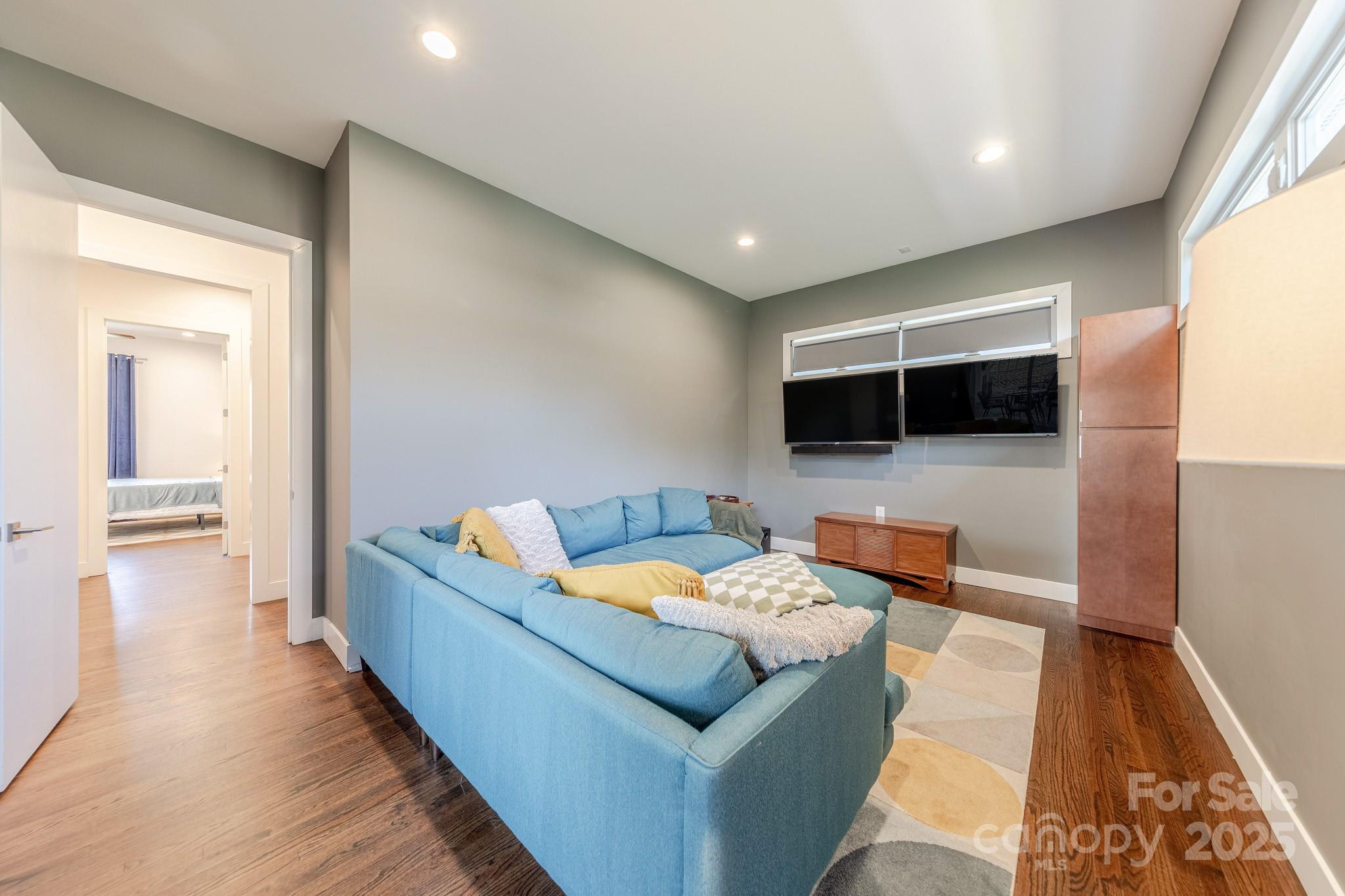 6017 Rose Valley Drive