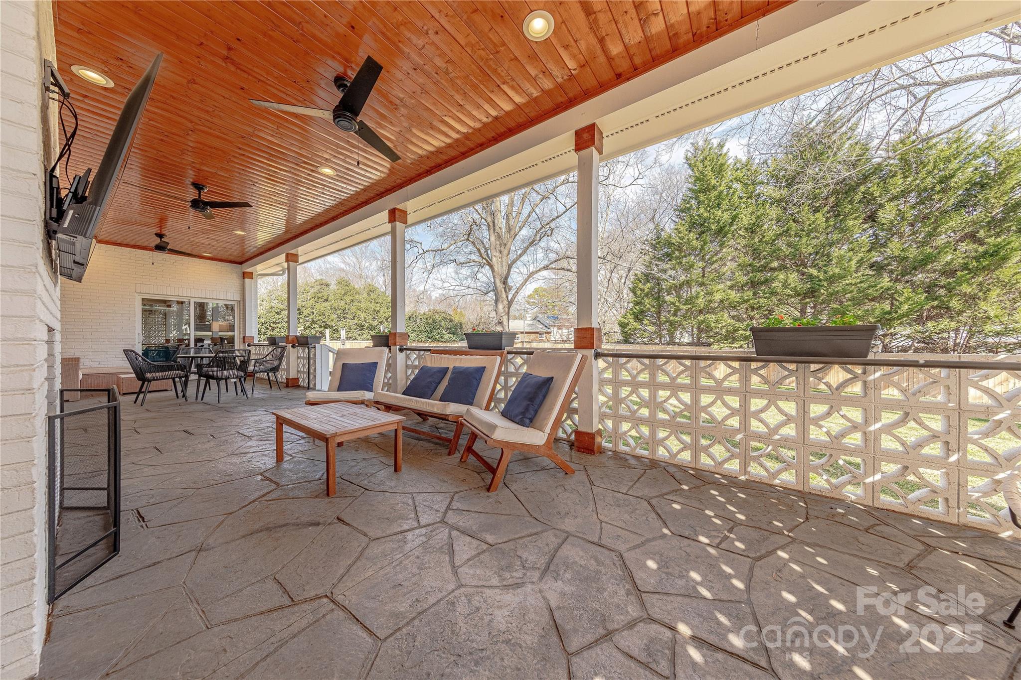 6017 Rose Valley Drive