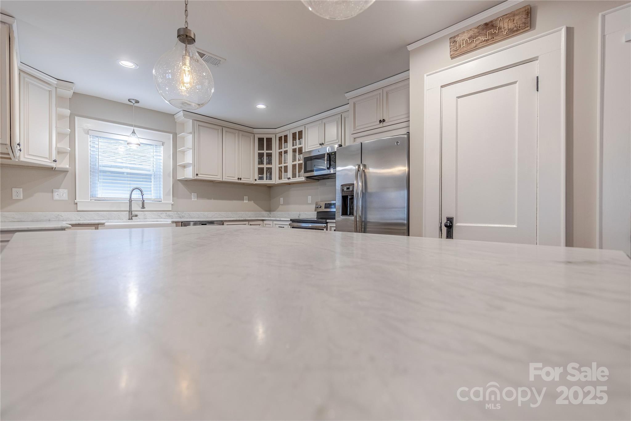 304 W Park Avenue