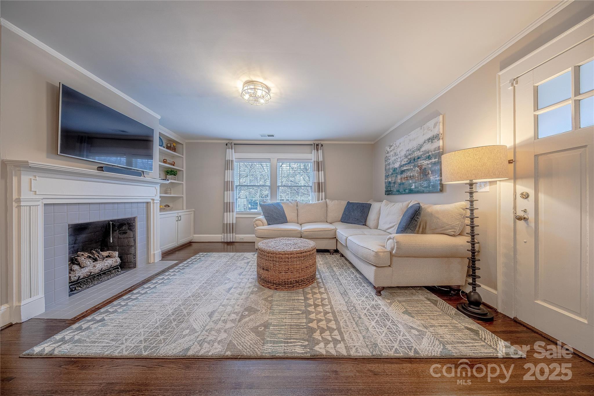 304 W Park Avenue