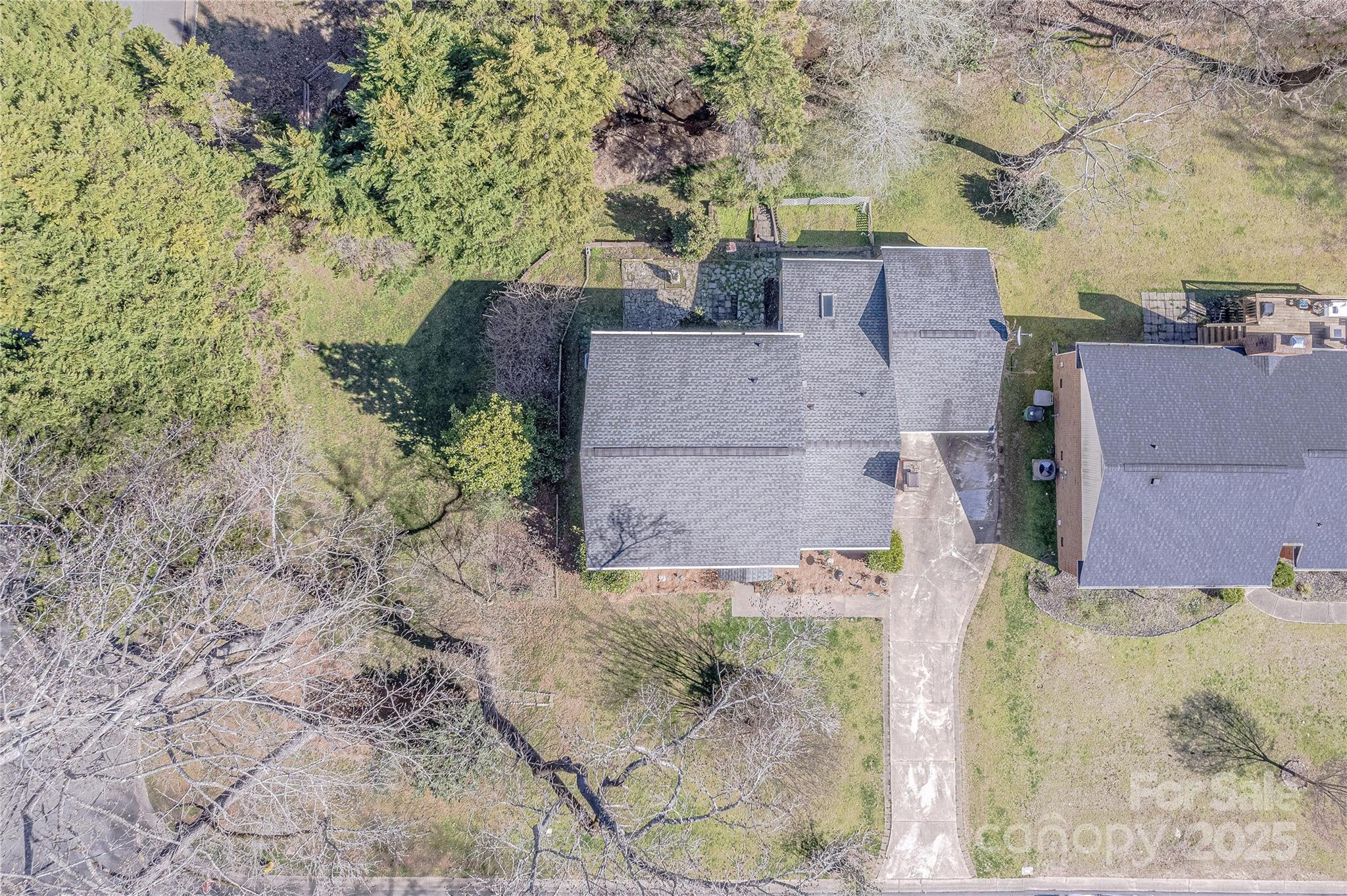 4840 Autumn Leaf Lane