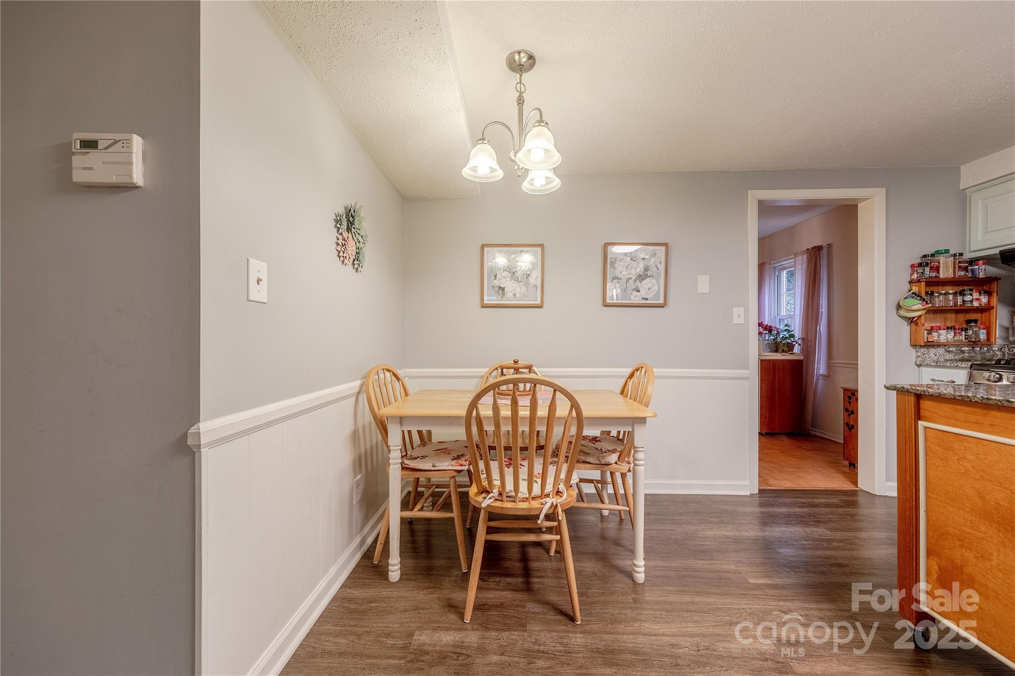 4840 Autumn Leaf Lane