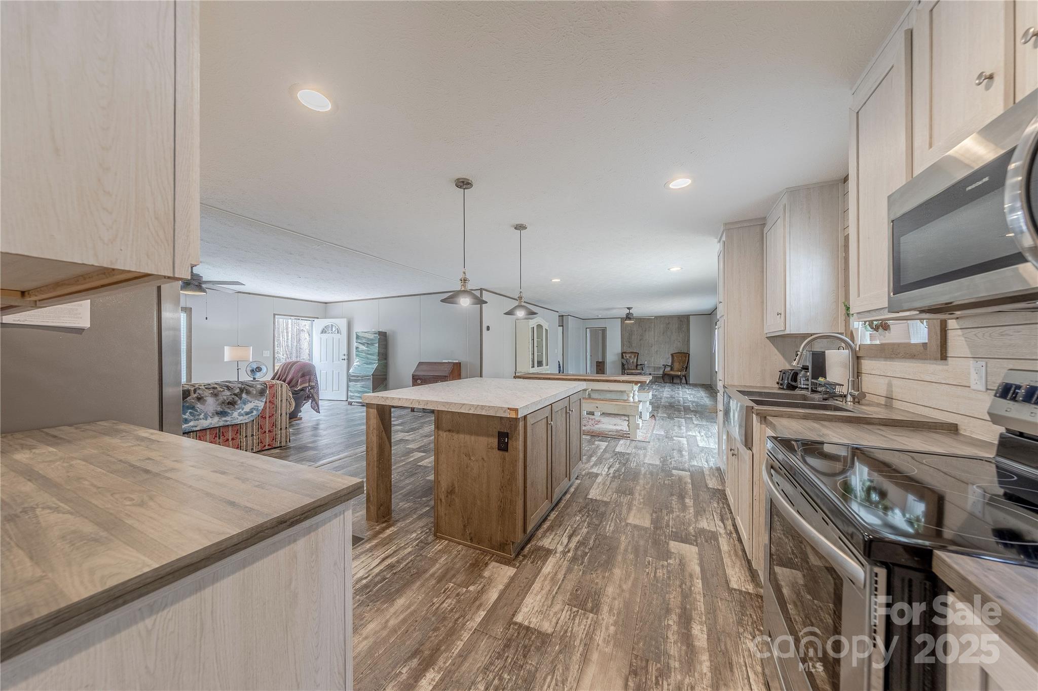 2647 Dusty Trail Lane