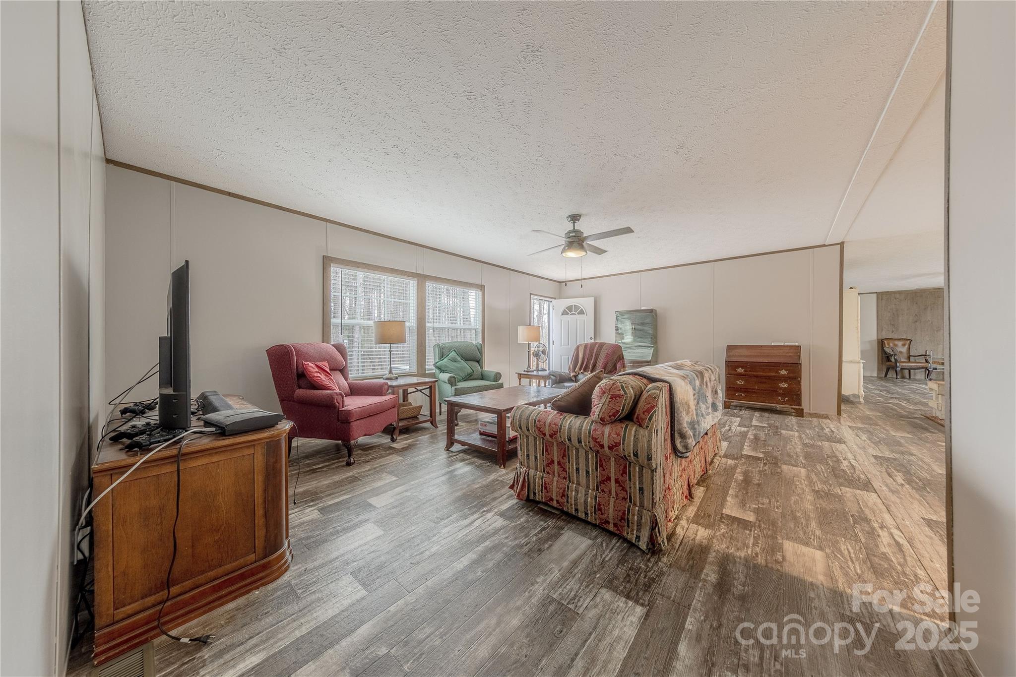 2647 Dusty Trail Lane