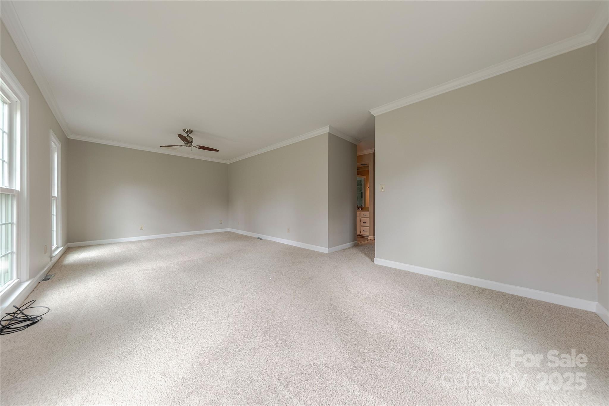 10101 Woodview Circle