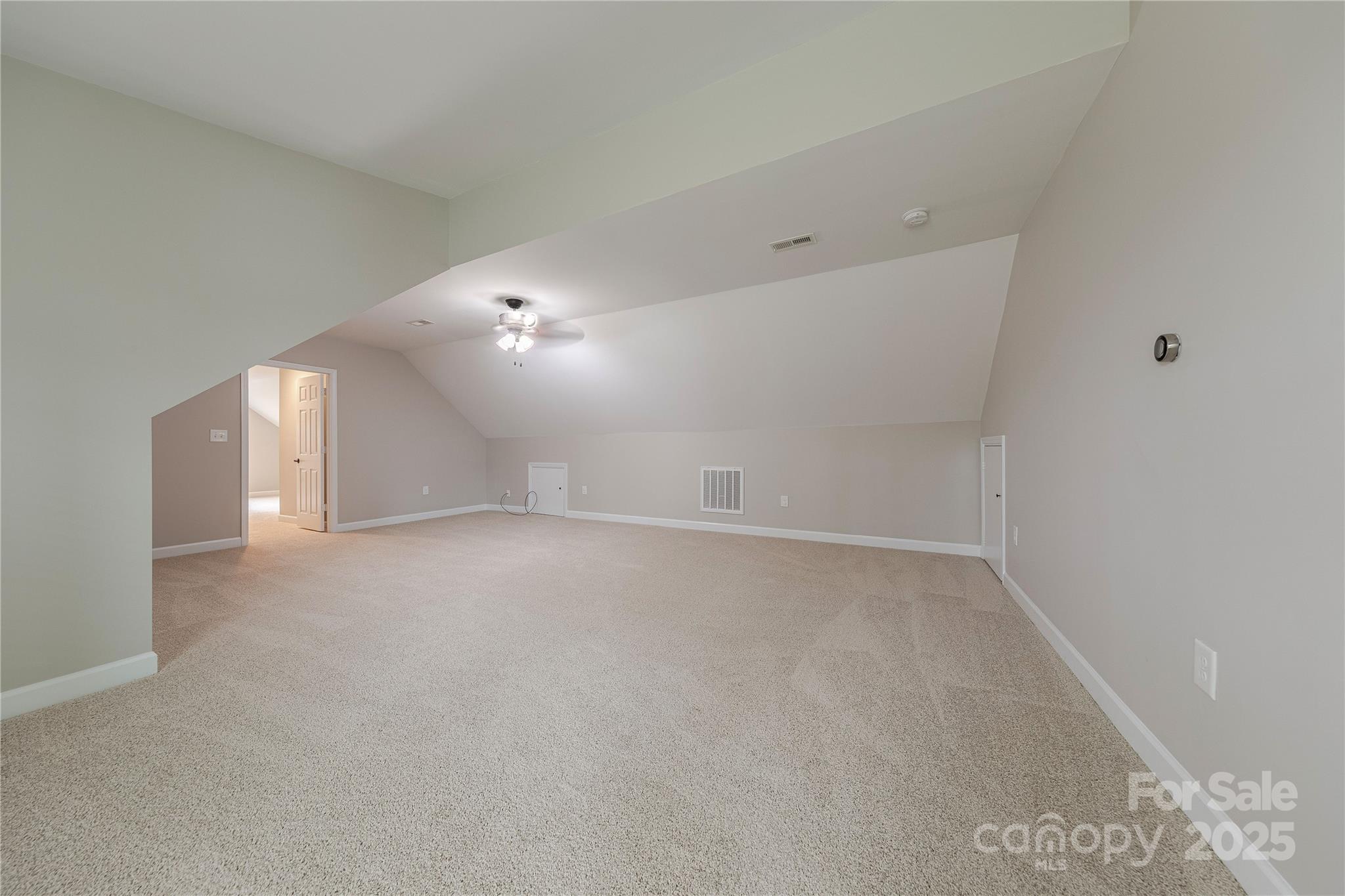 10101 Woodview Circle