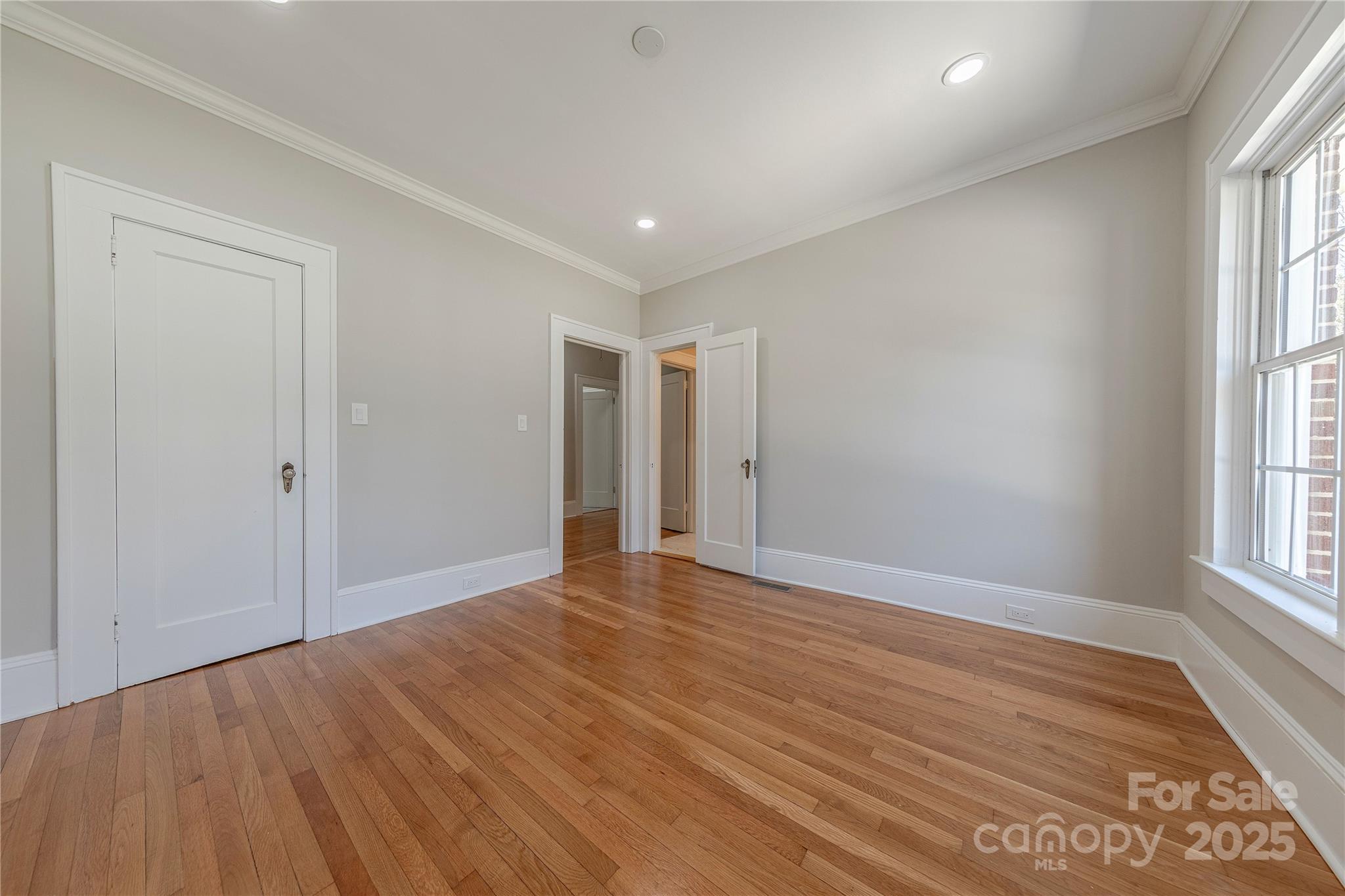 410 E Arch Street