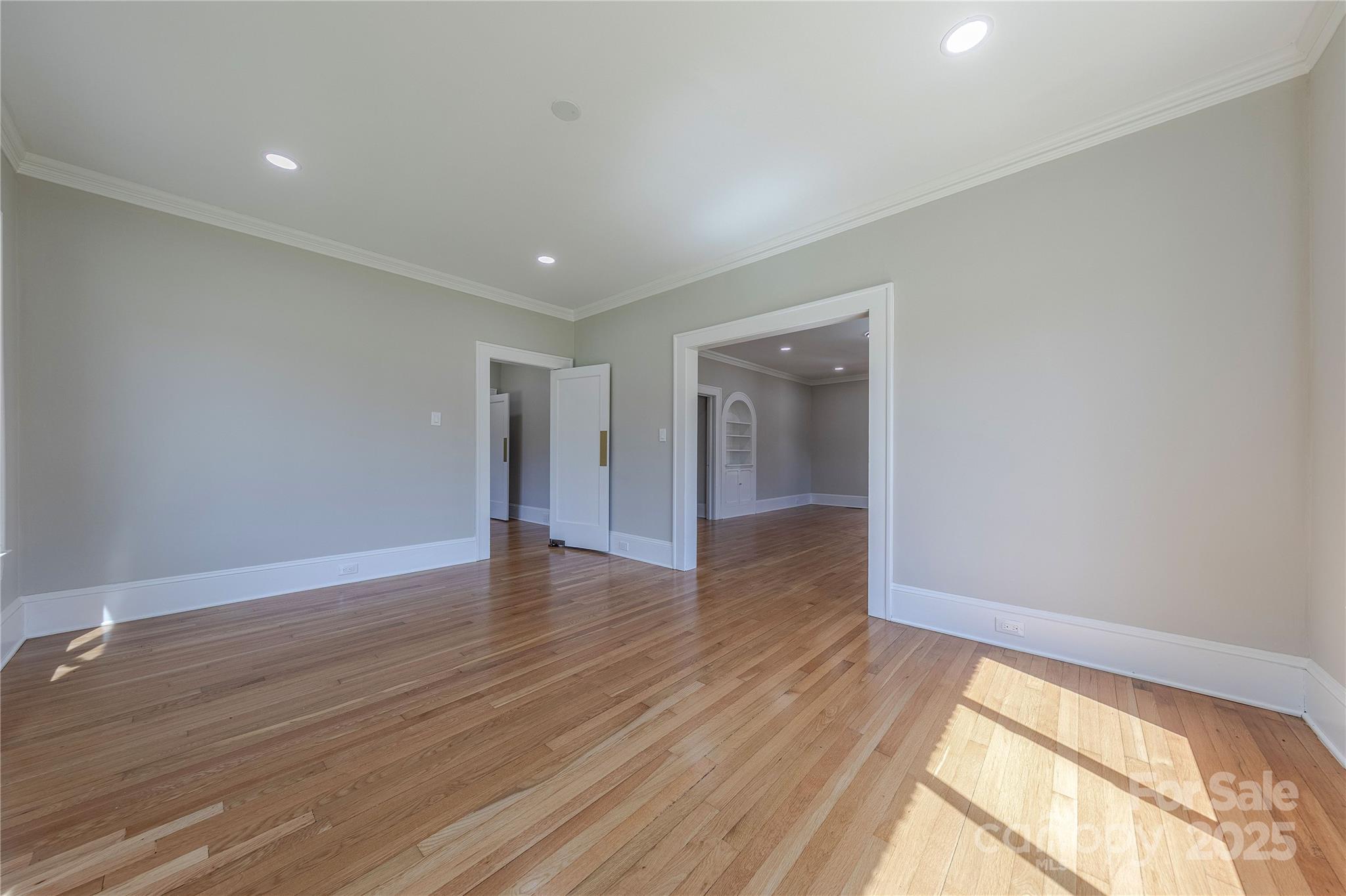 410 E Arch Street