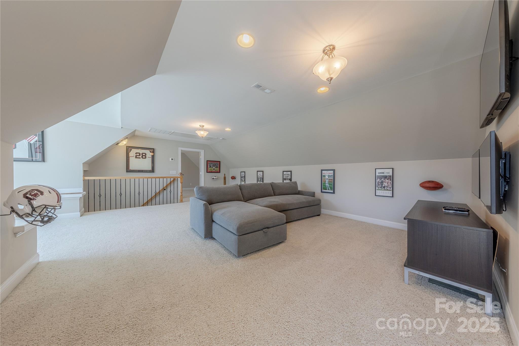 2174 Mckee Road
