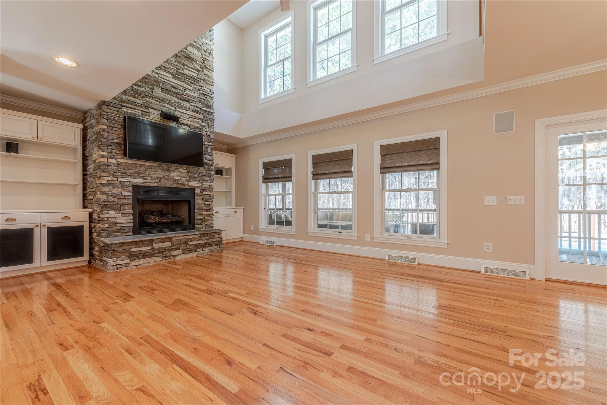 2174 Mckee Road