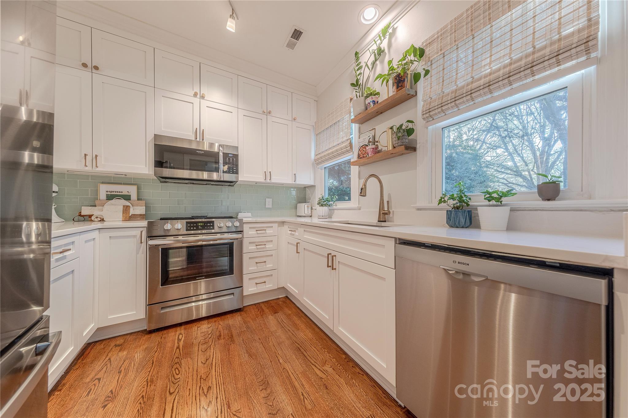 3825 Selwyn Farms Lane