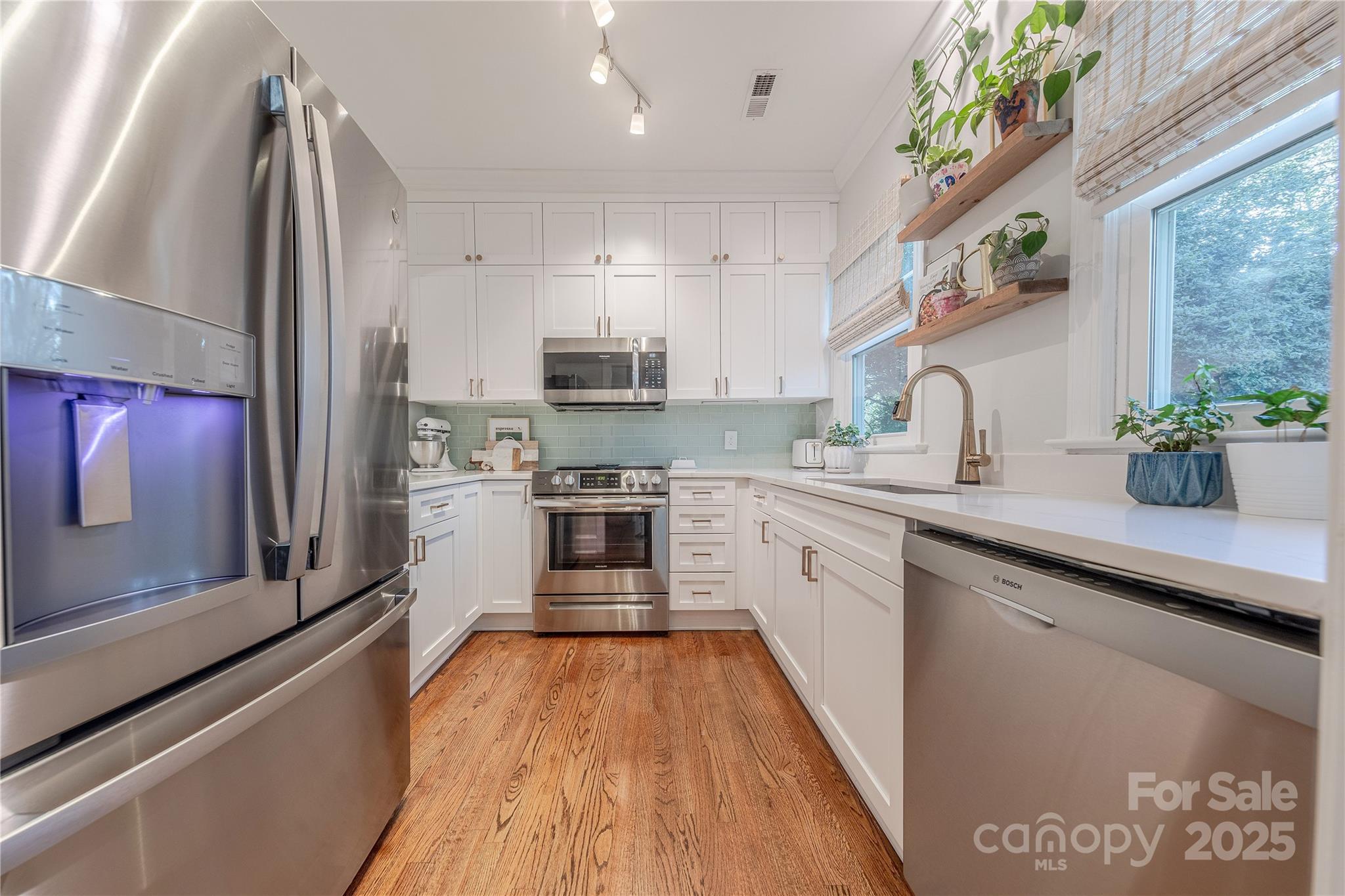 3825 Selwyn Farms Lane