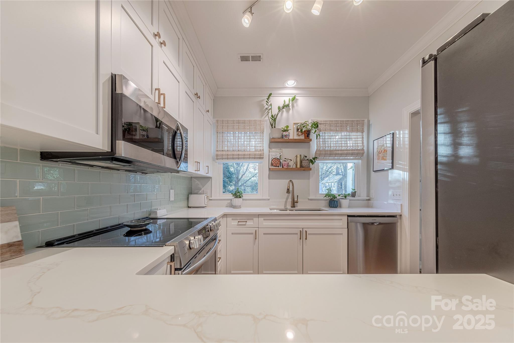 3825 Selwyn Farms Lane