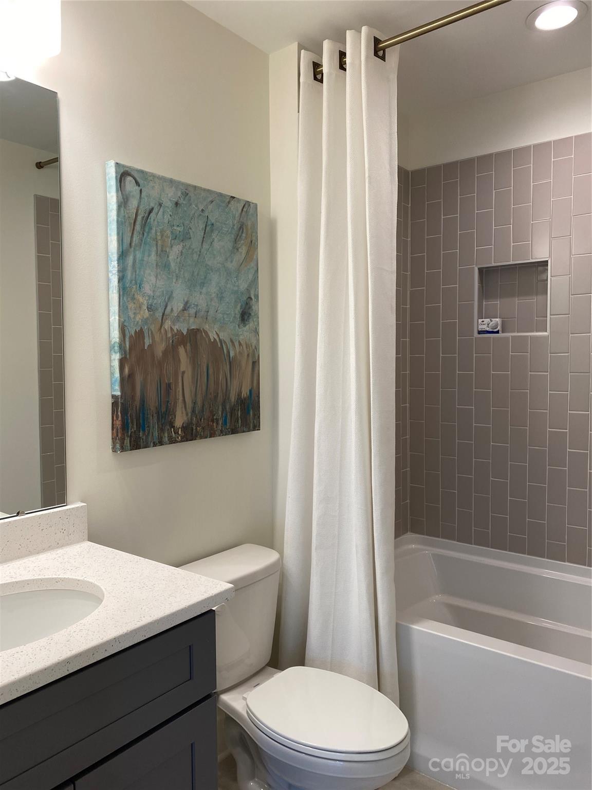 19044 Newburg Hill Road Unit: 26