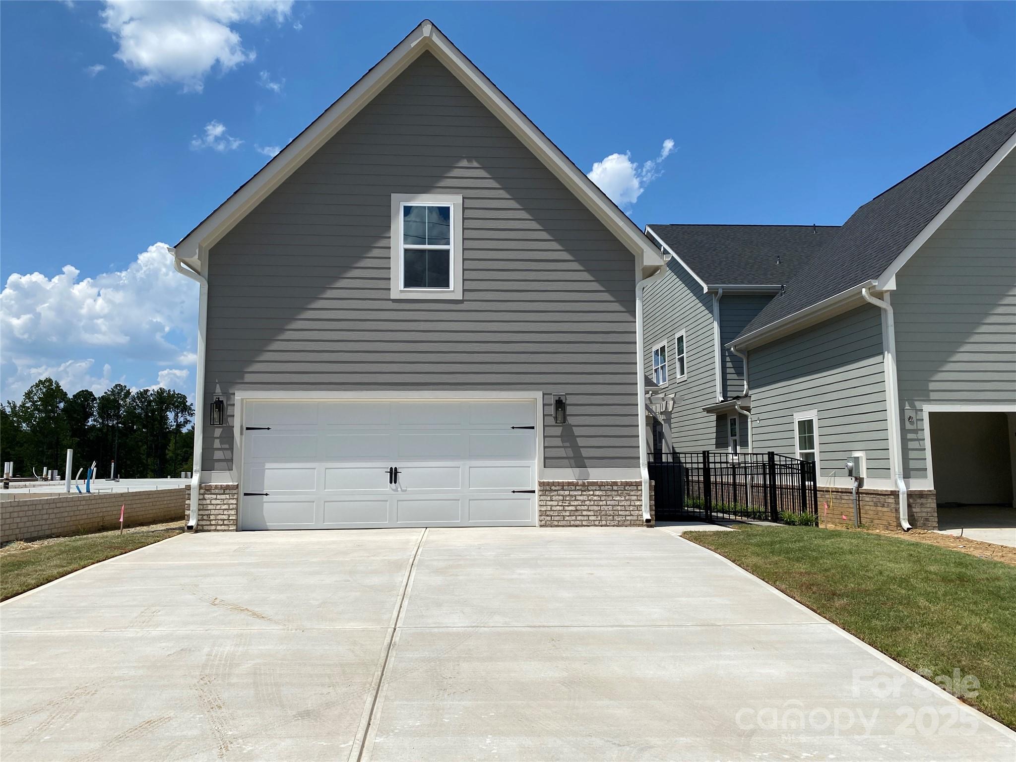 19044 Newburg Hill Road Unit: 26