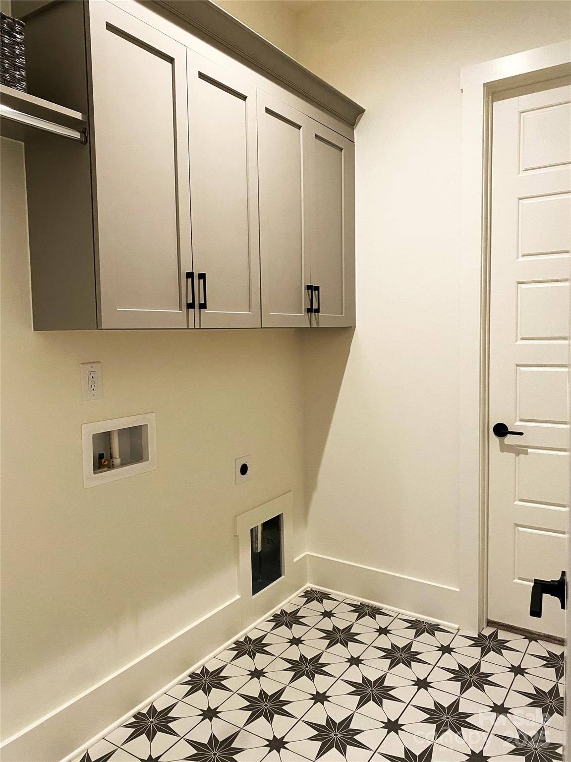 19044 Newburg Hill Road Unit: 26