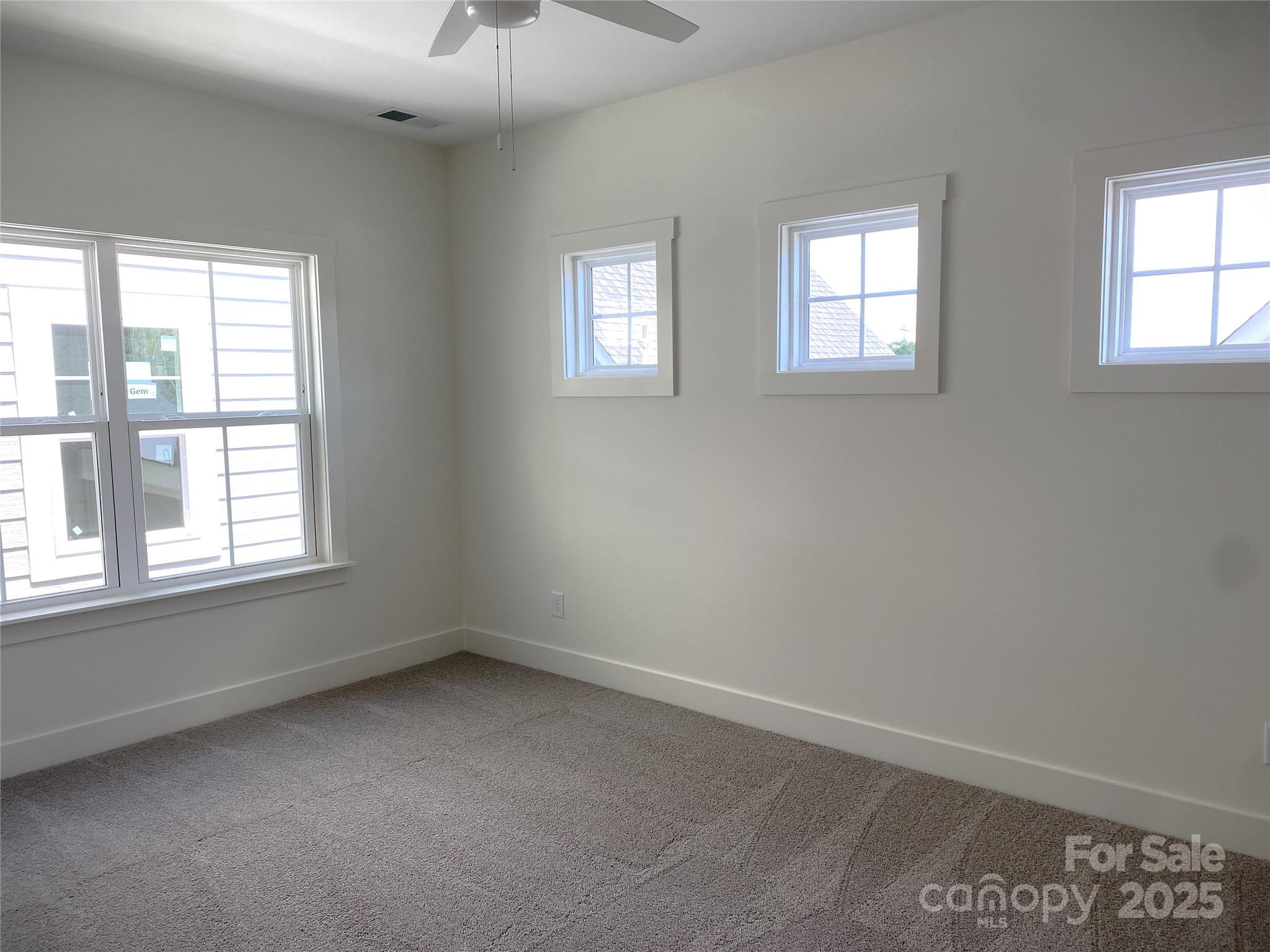 19044 Newburg Hill Road Unit: 26