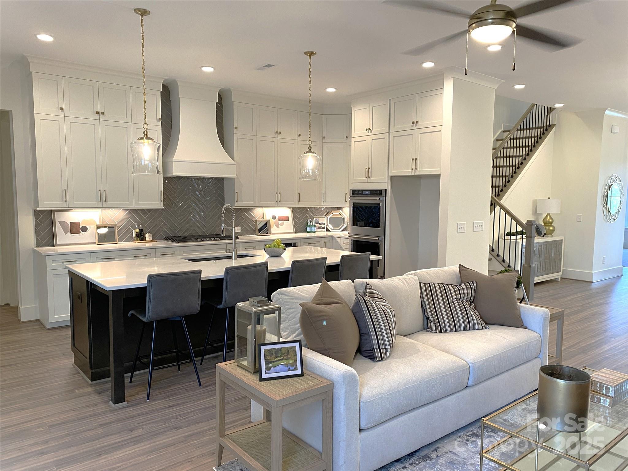 19044 Newburg Hill Road Unit: 26