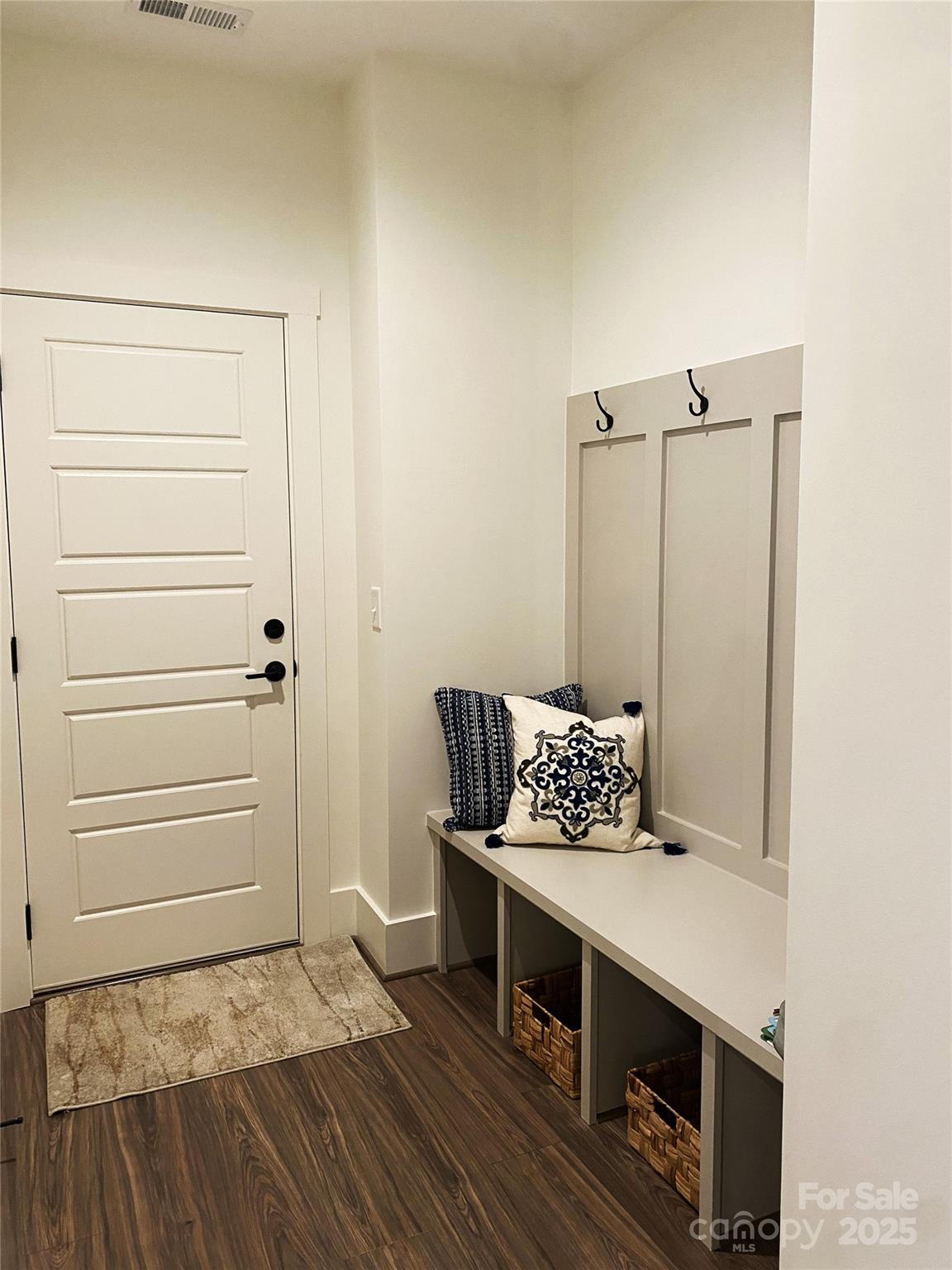 19044 Newburg Hill Road Unit: 26