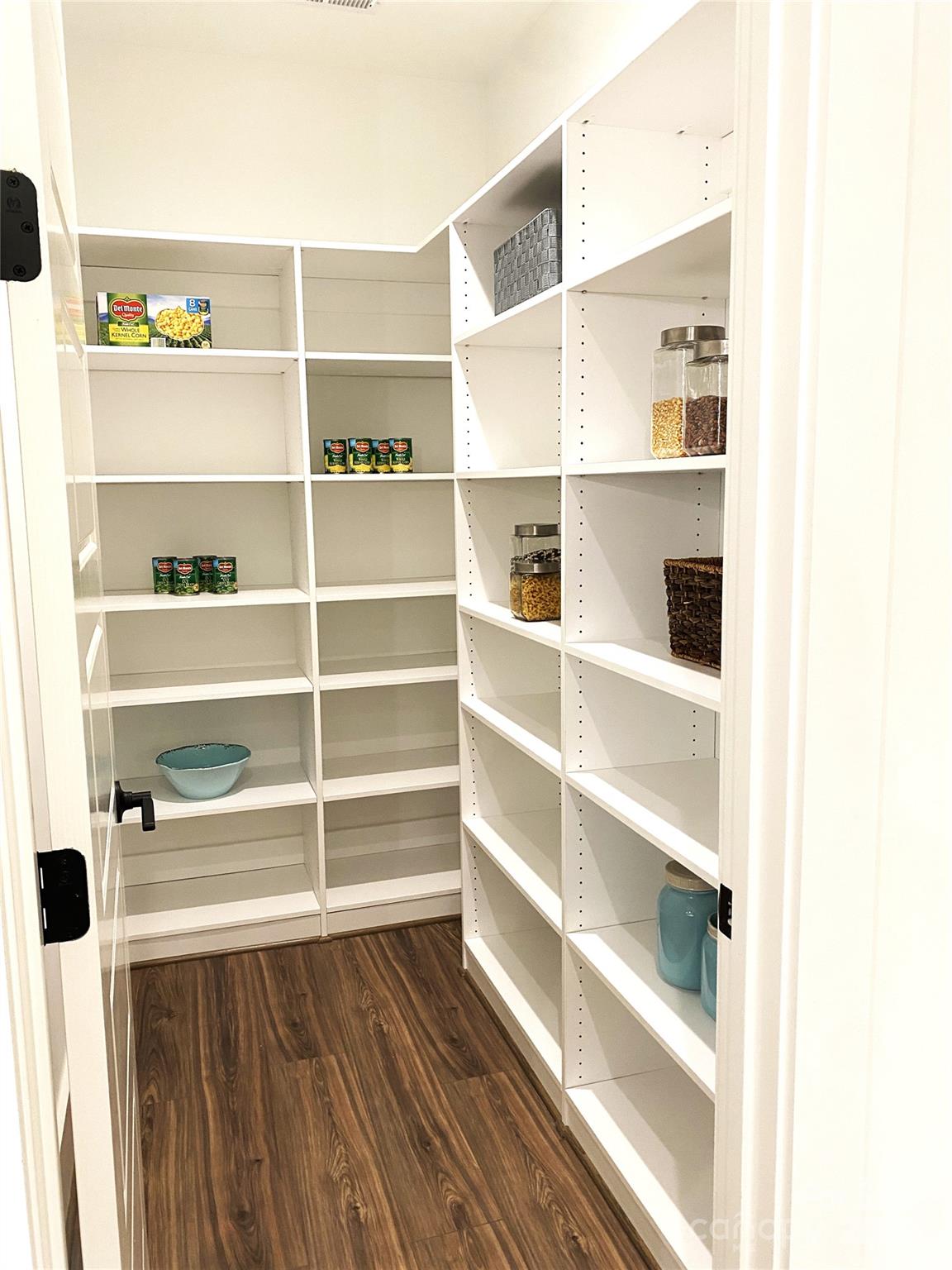 19044 Newburg Hill Road Unit: 26