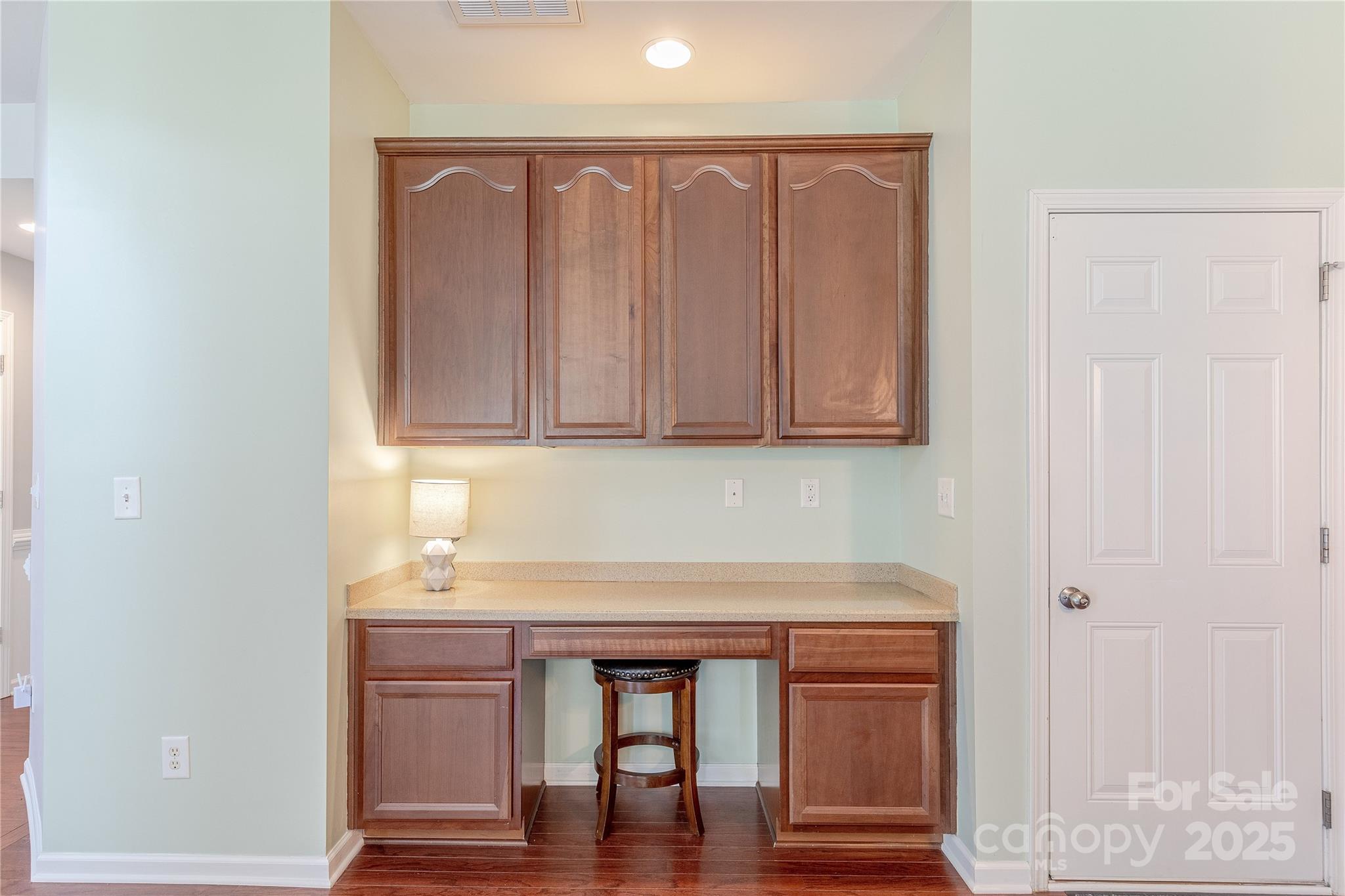 5707 Parkstone Drive