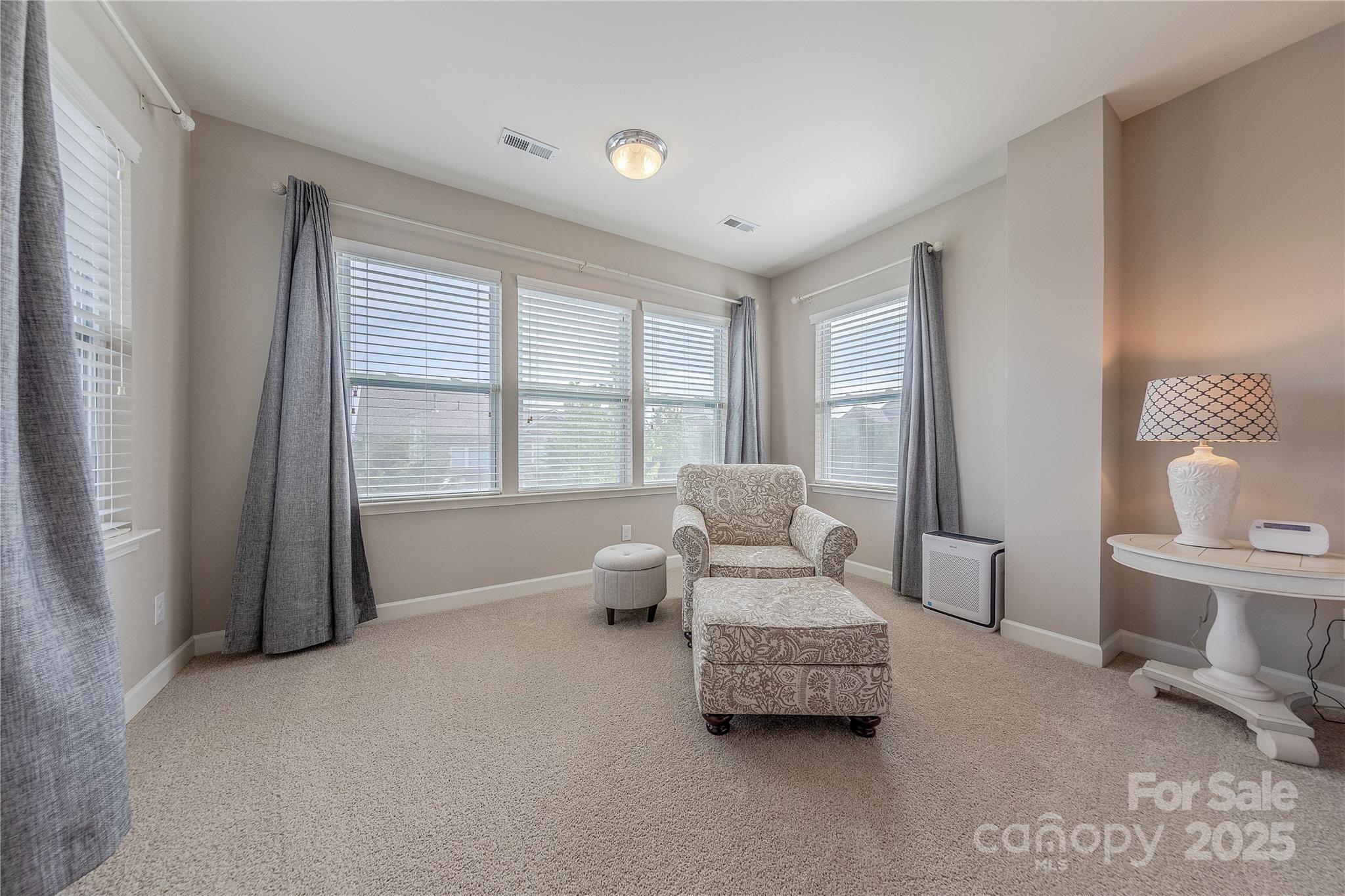 5250 Meadowcroft Way