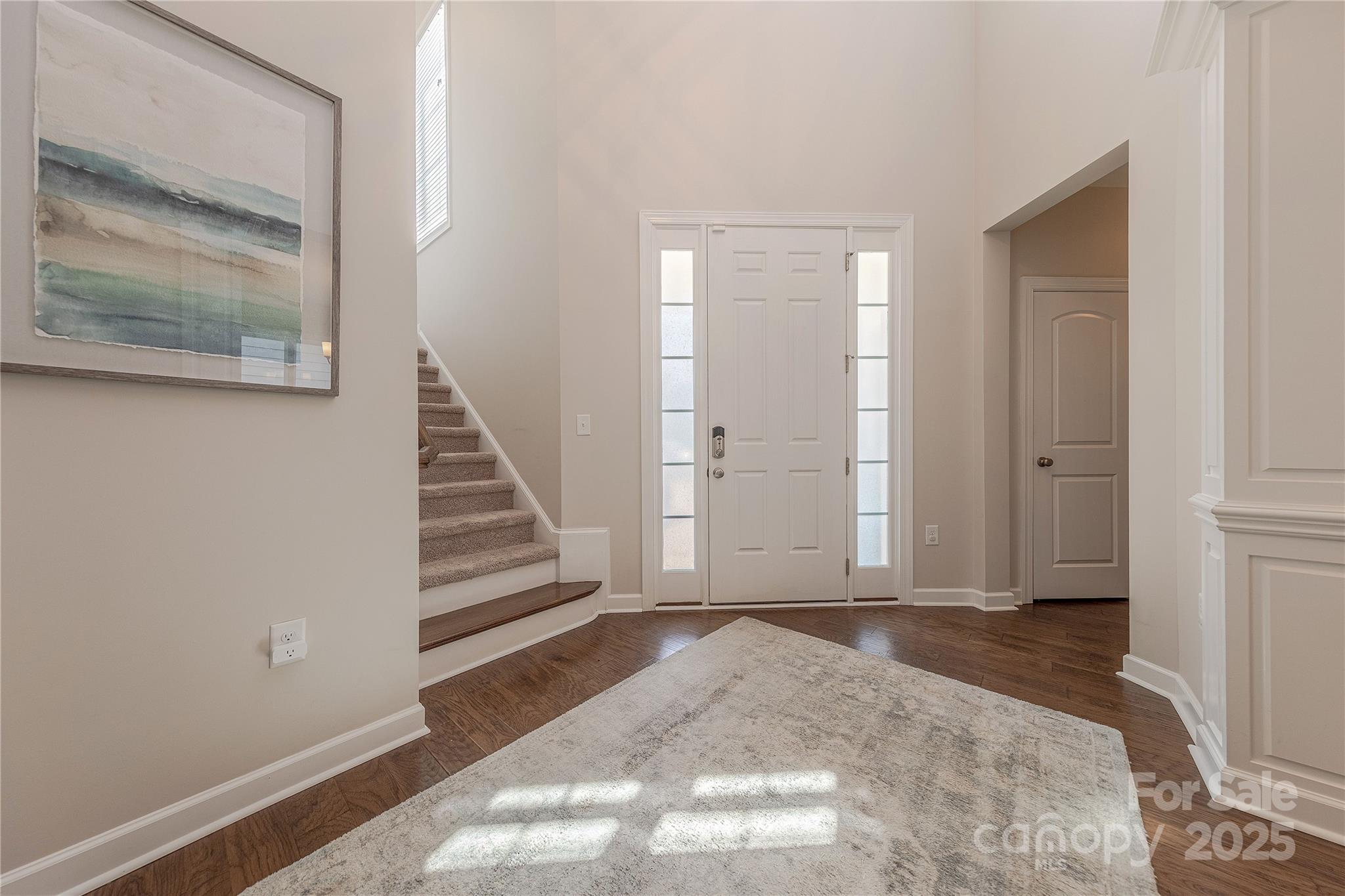 5128 Oakhaven Lane