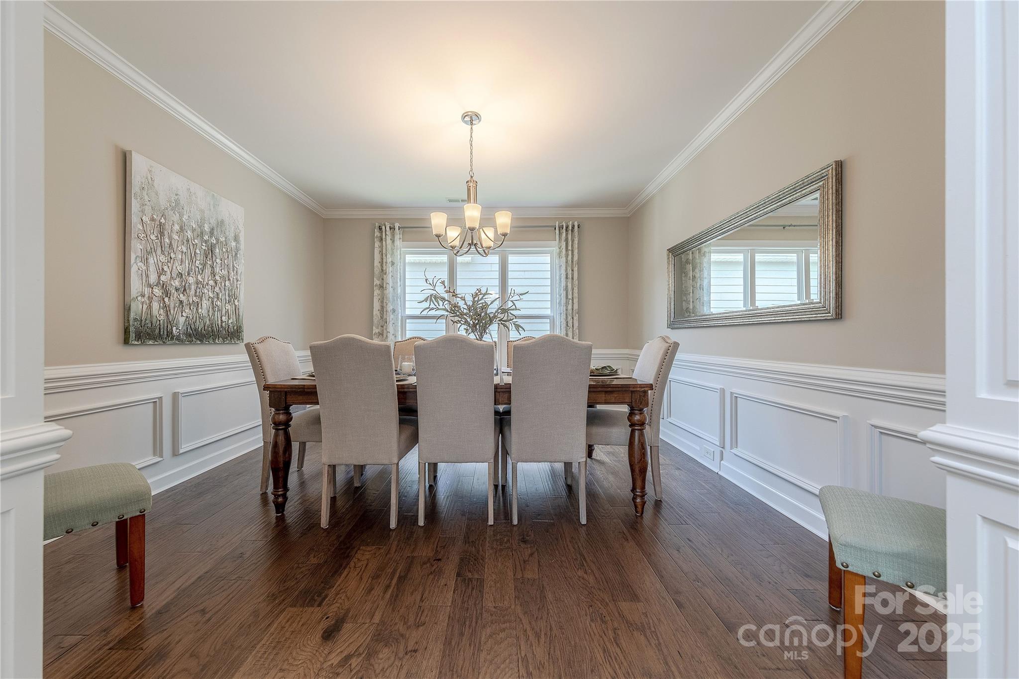 5128 Oakhaven Lane