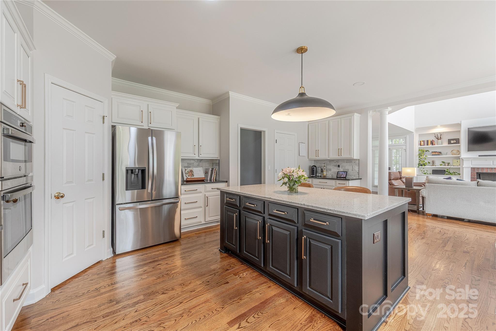 4117 Wallbrook Drive